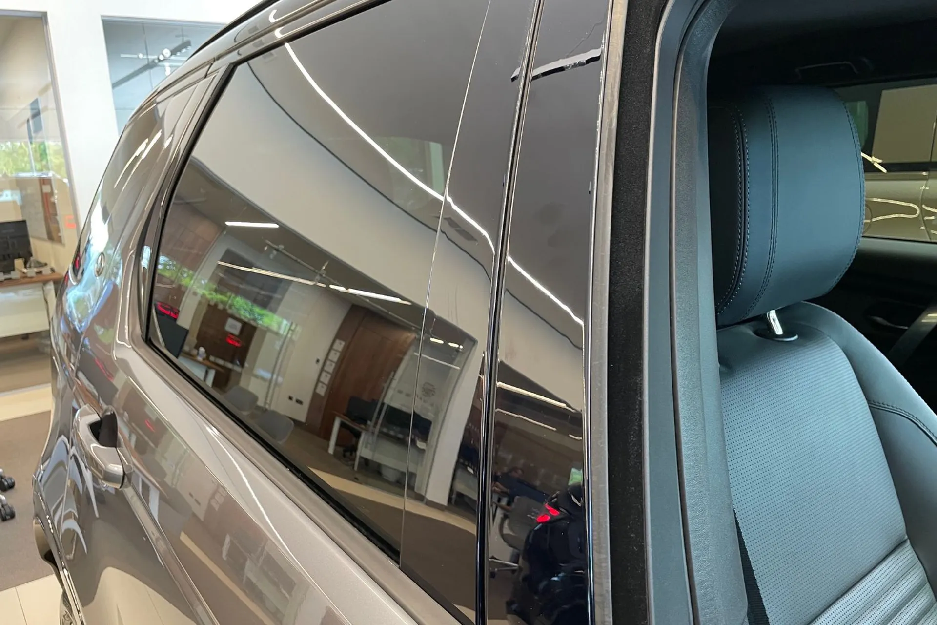 LAND ROVER DISCOVERY SPORT thumbnail image number 26