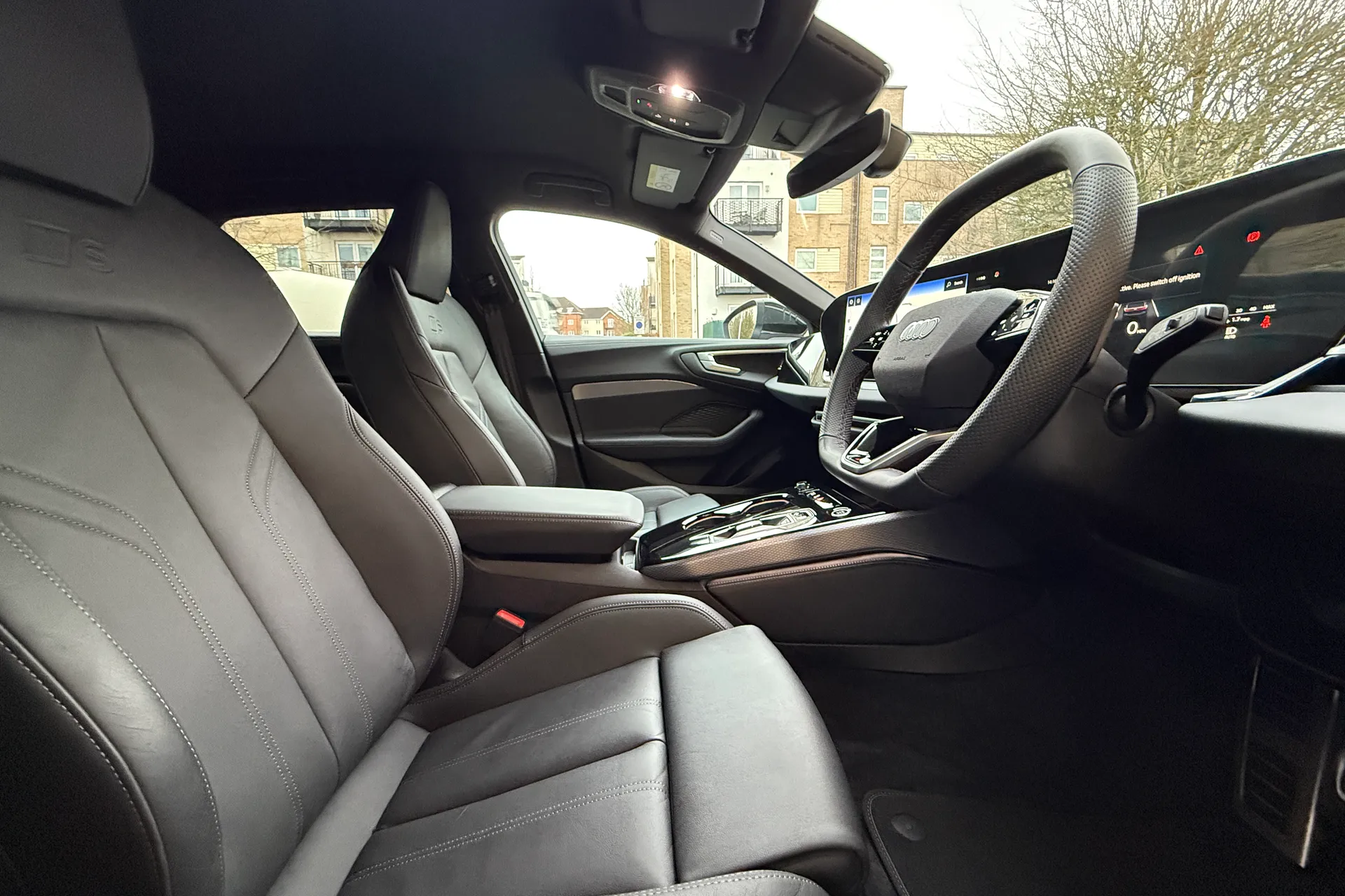 Audi A5 thumbnail image number 28