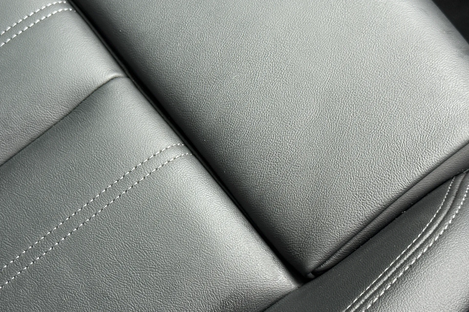 Audi A5 thumbnail image number 23