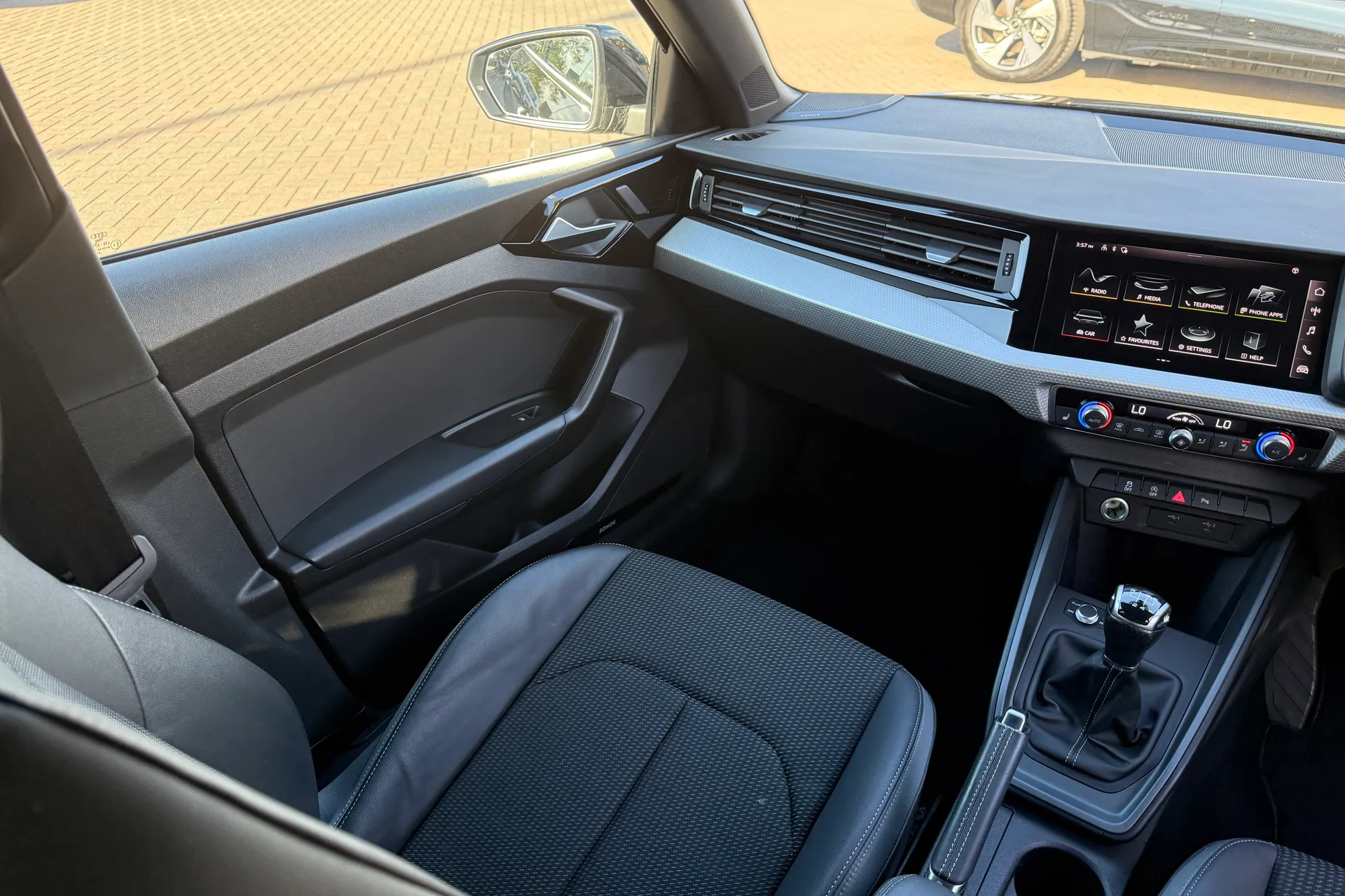 Audi A1 thumbnail image number 35