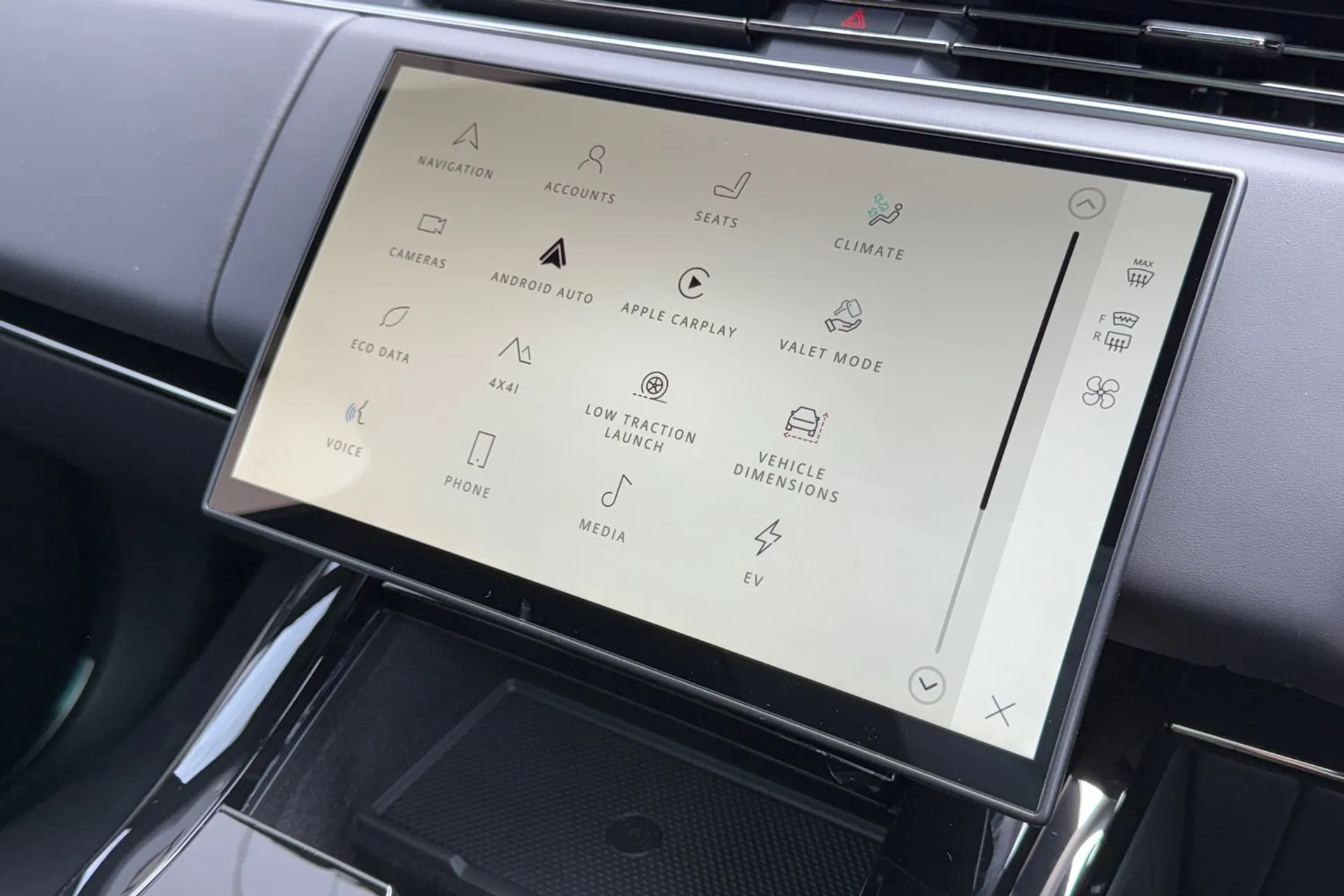 LAND ROVER RANGE ROVER SPORT thumbnail image number 28