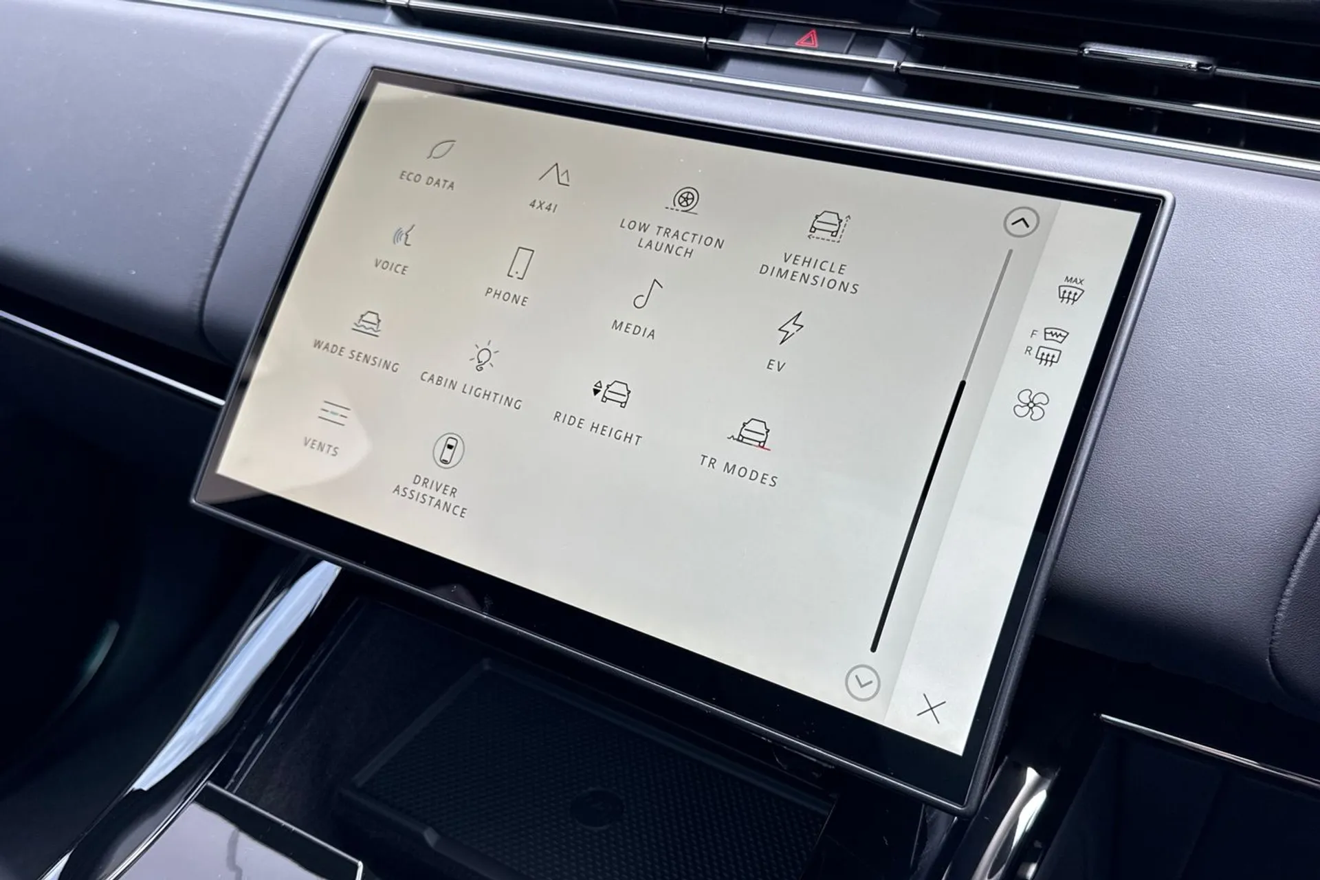 LAND ROVER RANGE ROVER SPORT thumbnail image number 29