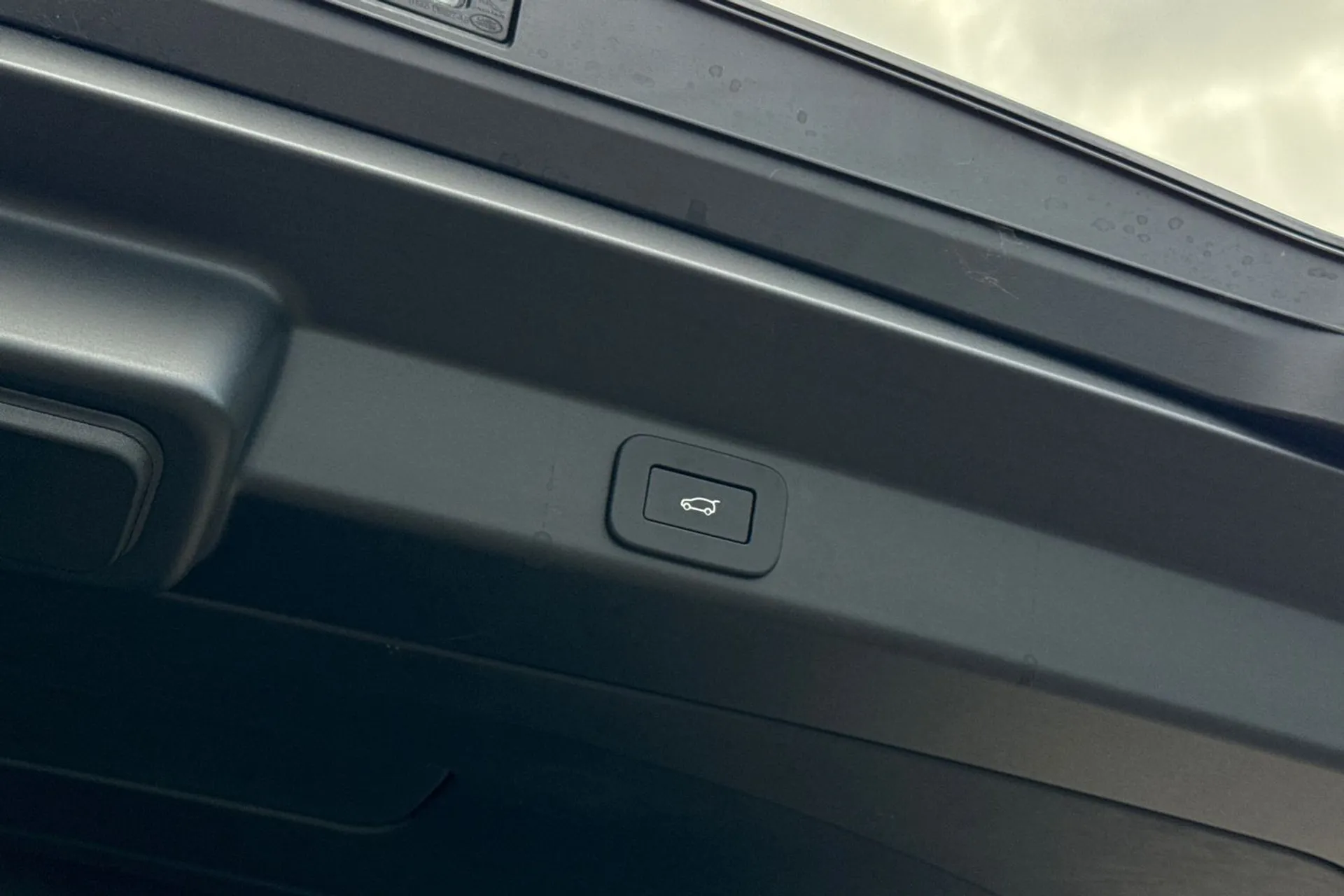 LAND ROVER RANGE ROVER SPORT thumbnail image number 39