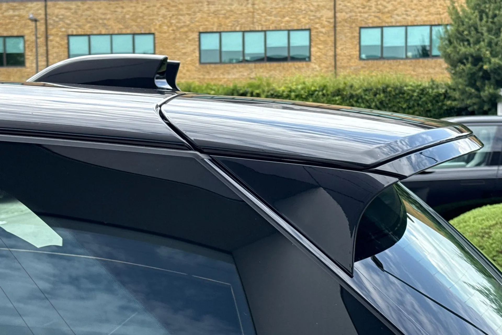 LAND ROVER RANGE ROVER SPORT thumbnail image number 32