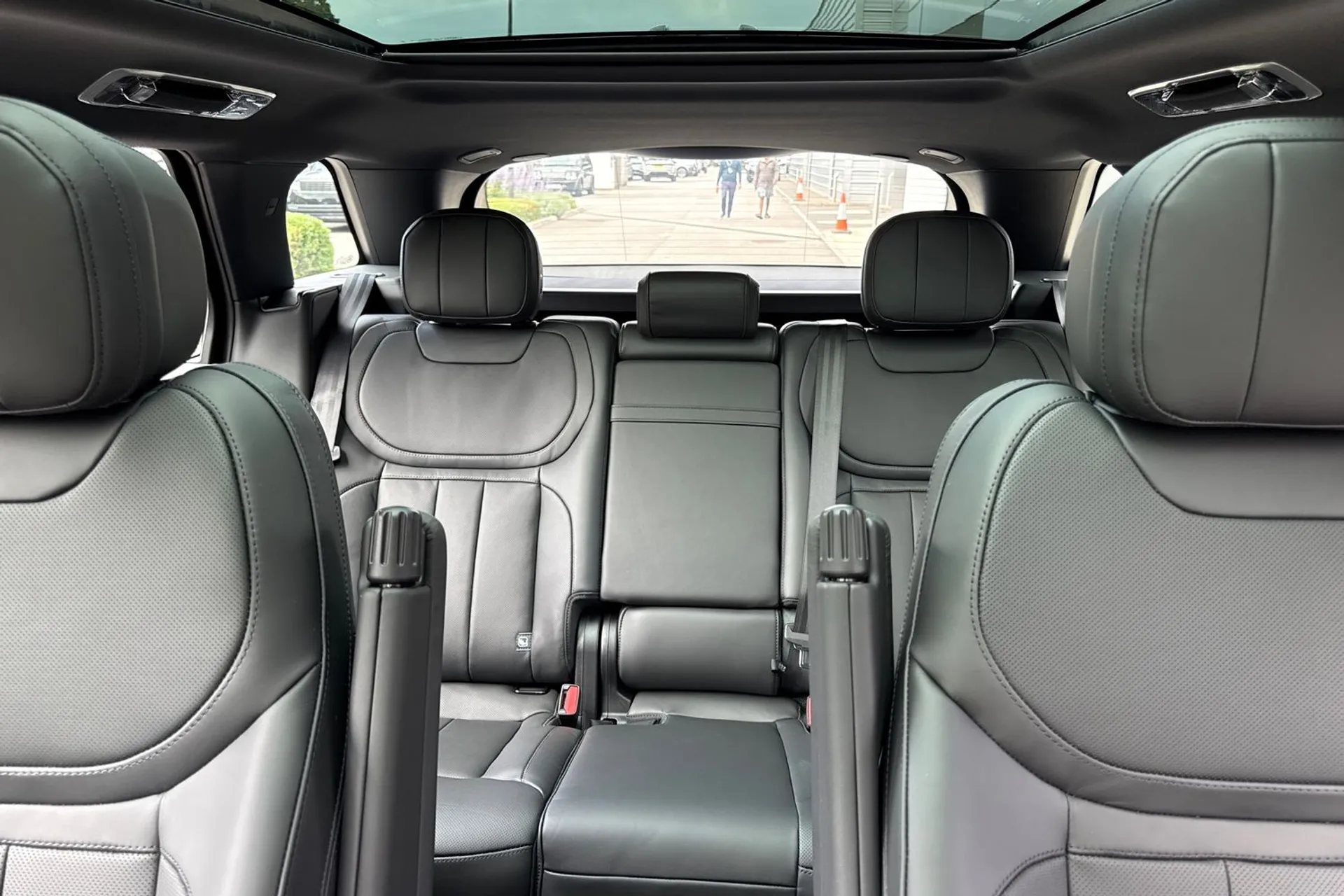 LAND ROVER RANGE ROVER SPORT thumbnail image number 22