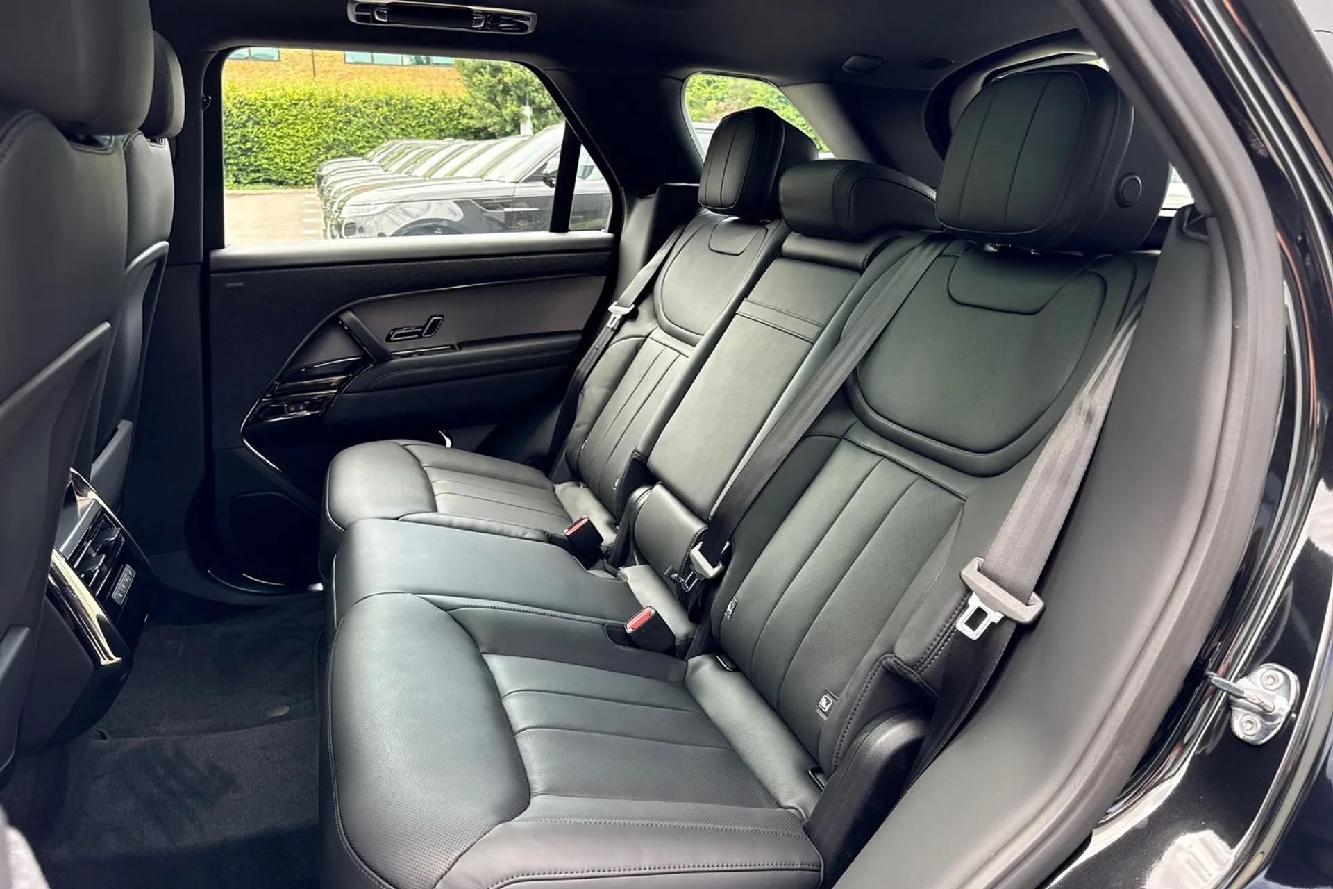 LAND ROVER RANGE ROVER SPORT thumbnail image number 45