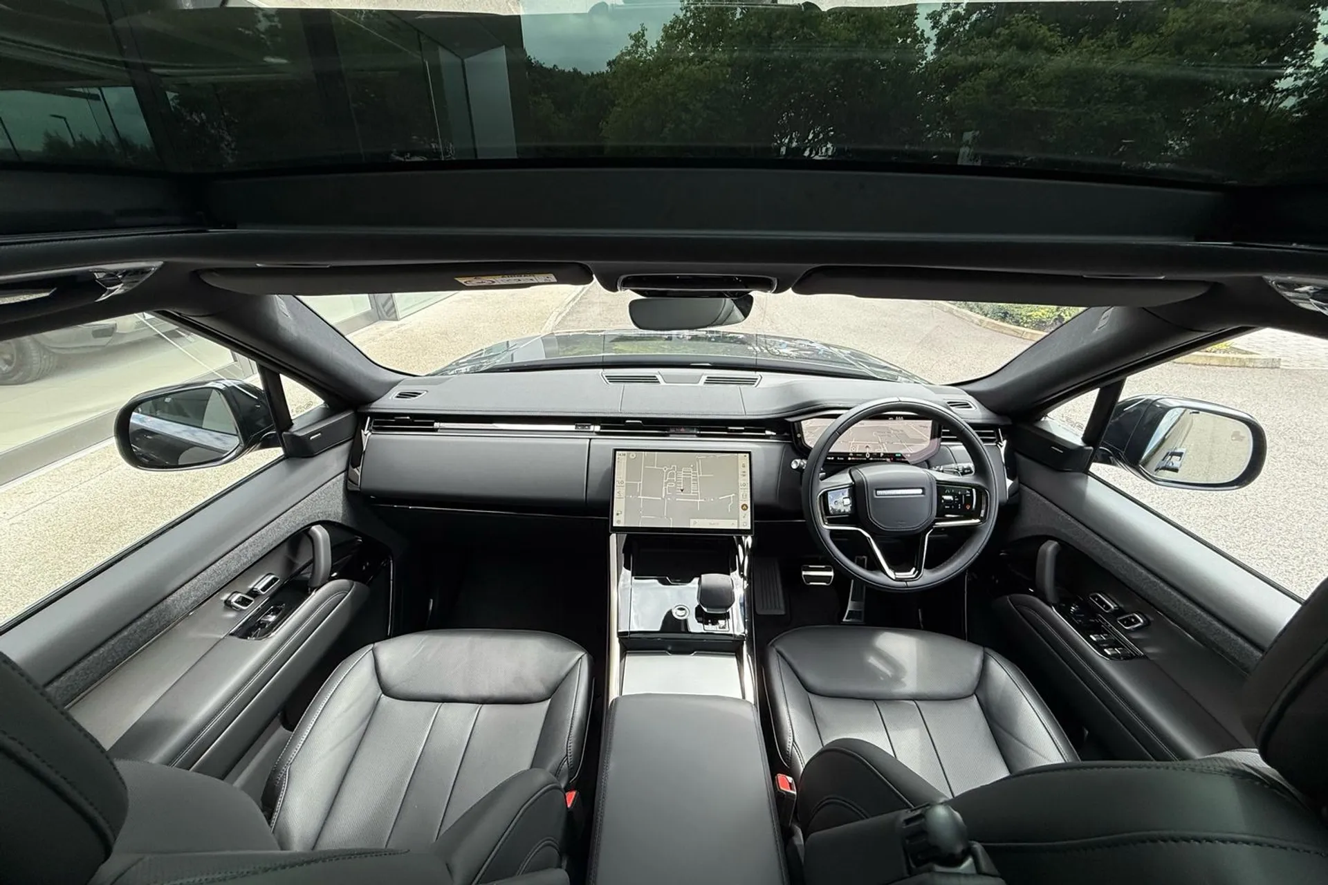 LAND ROVER RANGE ROVER SPORT thumbnail image number 3