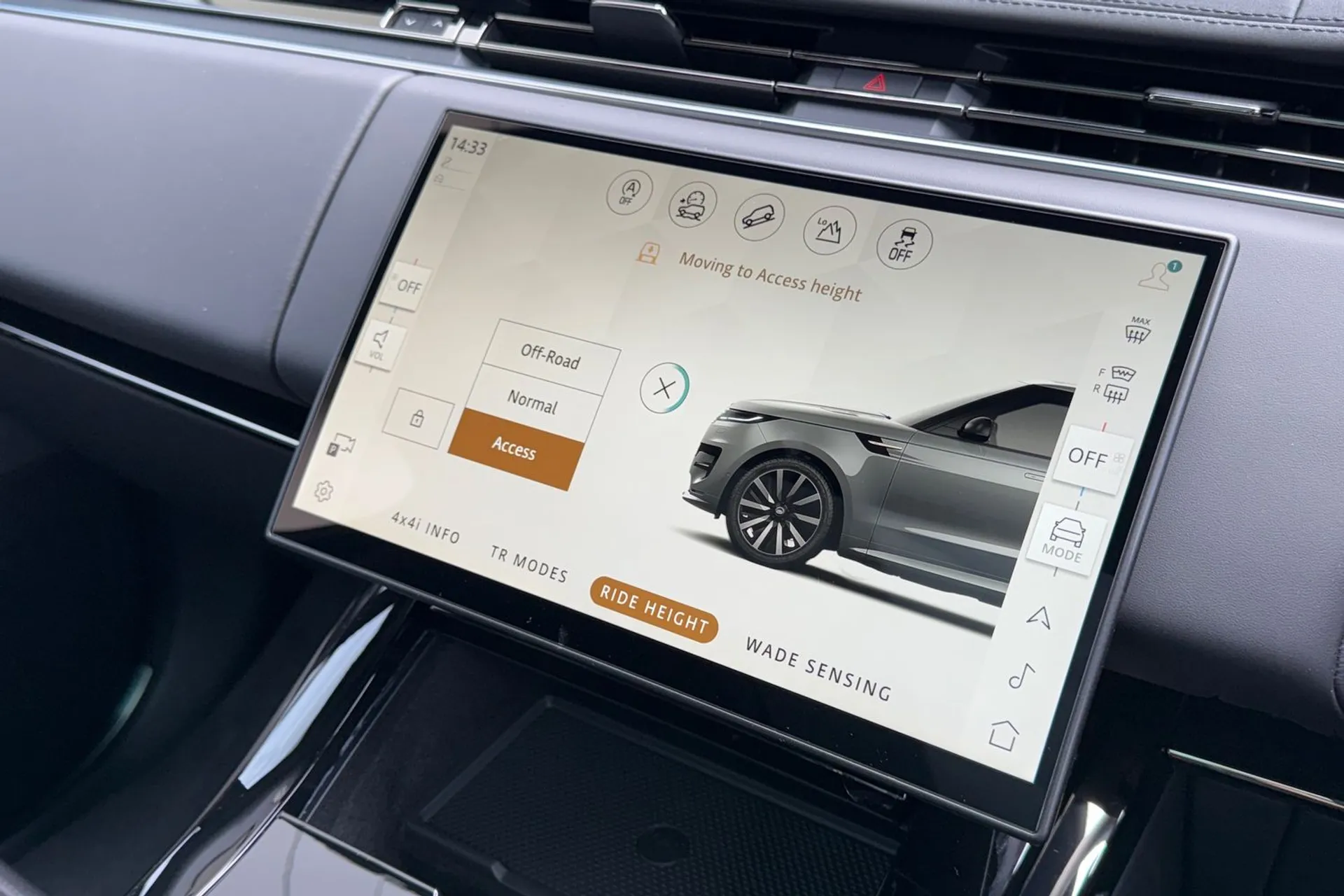 LAND ROVER RANGE ROVER SPORT thumbnail image number 30