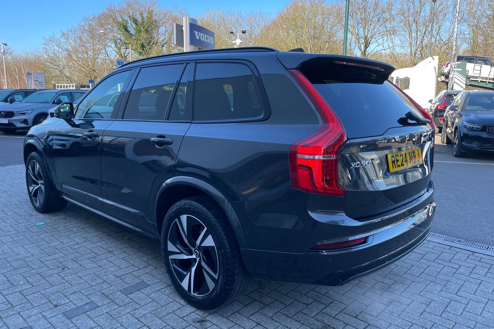 Volvo XC90 thumbnail image number 11