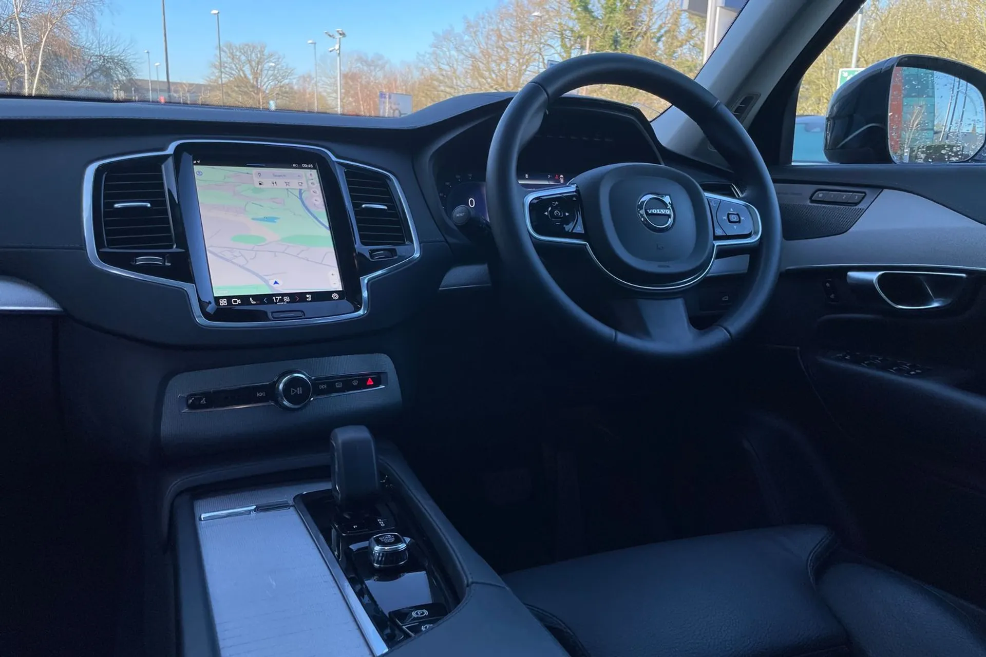 Volvo XC90 thumbnail image number 38