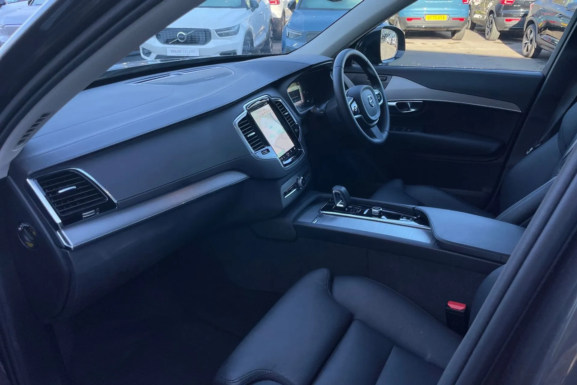 Volvo XC90 thumbnail image number 29