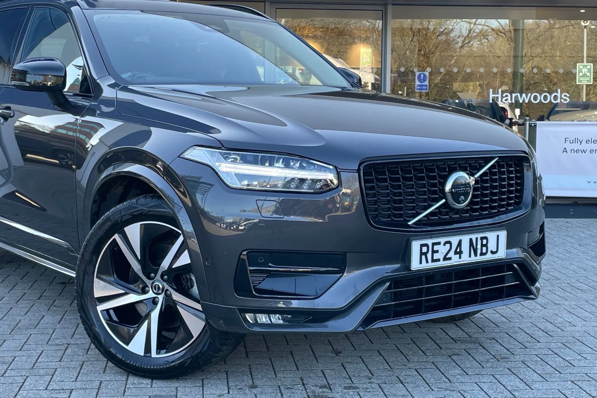 Volvo XC90 thumbnail image number 8