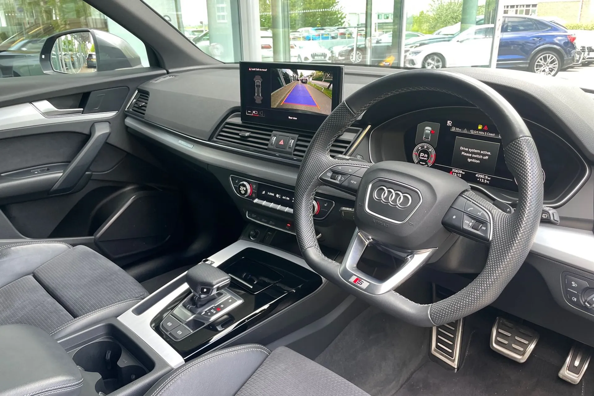 Audi Q5 thumbnail image number 25