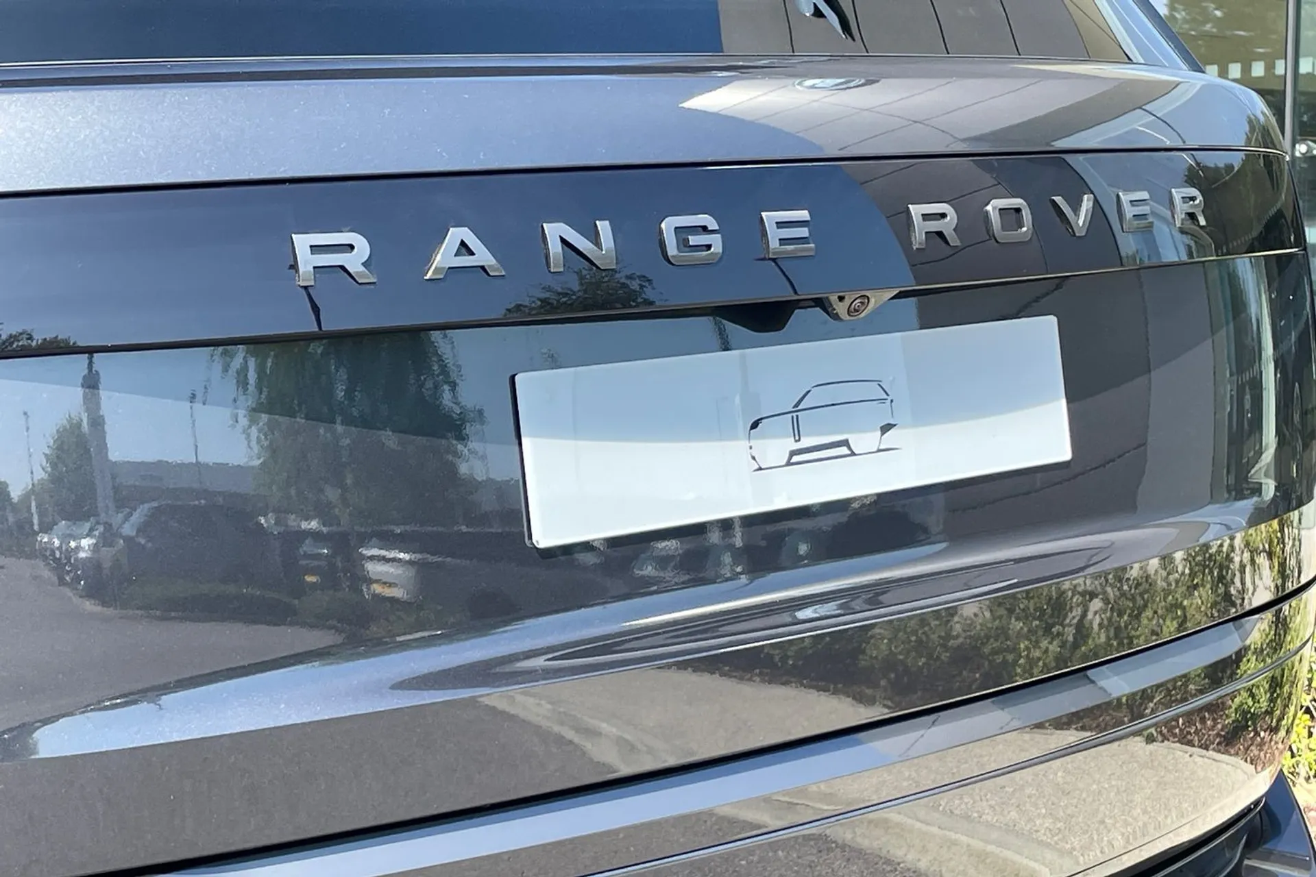 LAND ROVER RANGE ROVER thumbnail image number 15