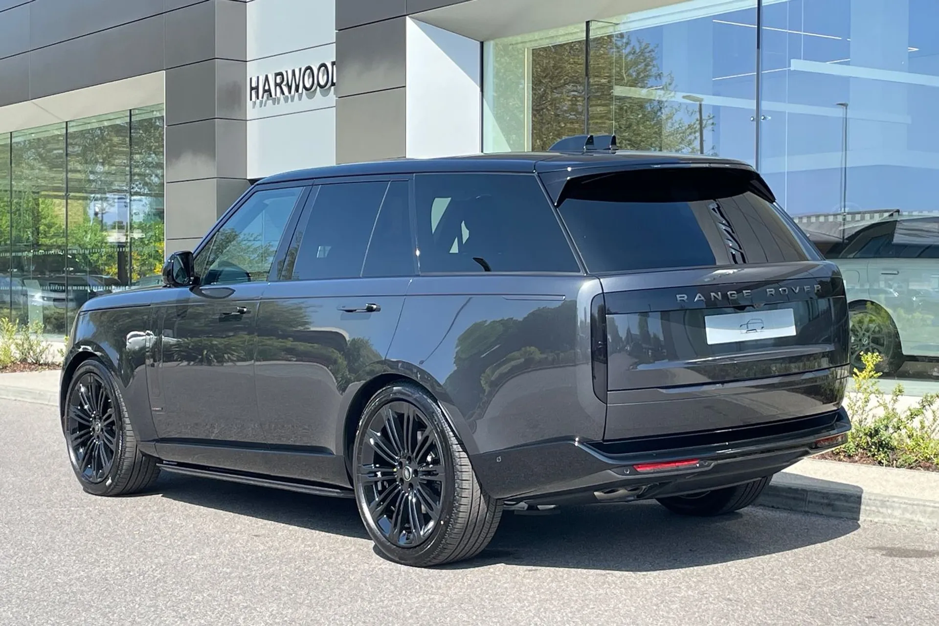 LAND ROVER RANGE ROVER thumbnail image number 14