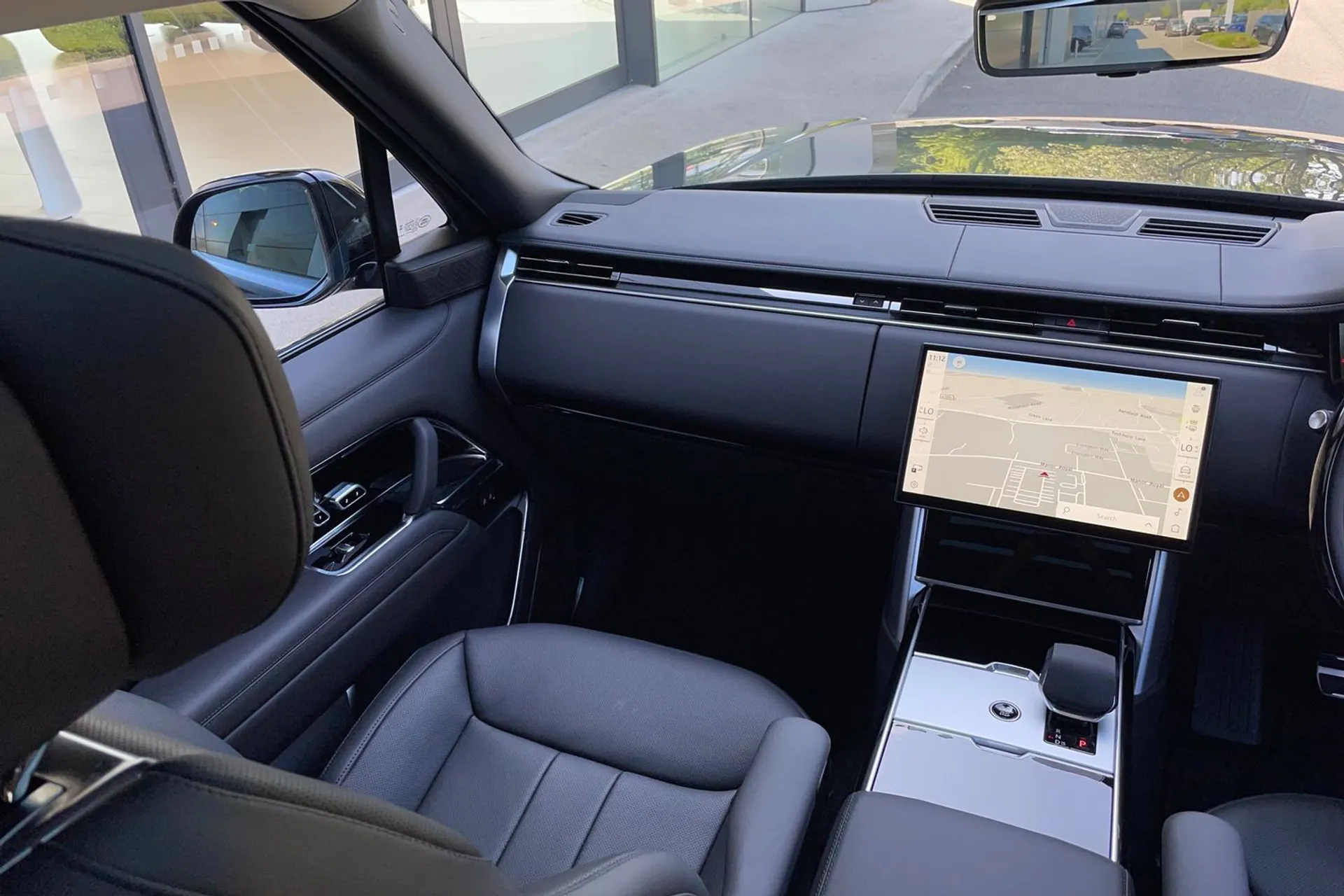 LAND ROVER RANGE ROVER thumbnail image number 22