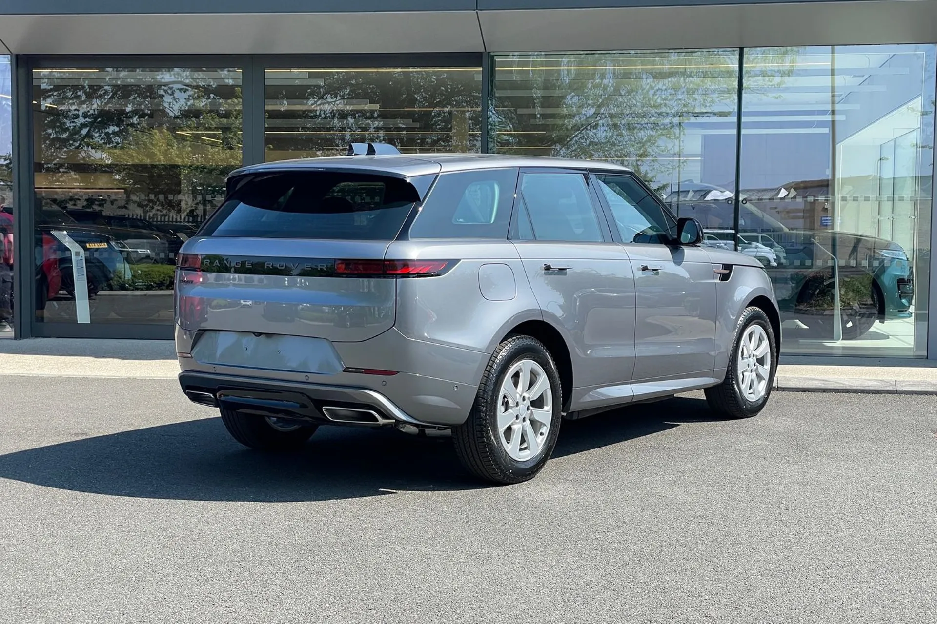LAND ROVER RANGE ROVER SPORT thumbnail image number 7