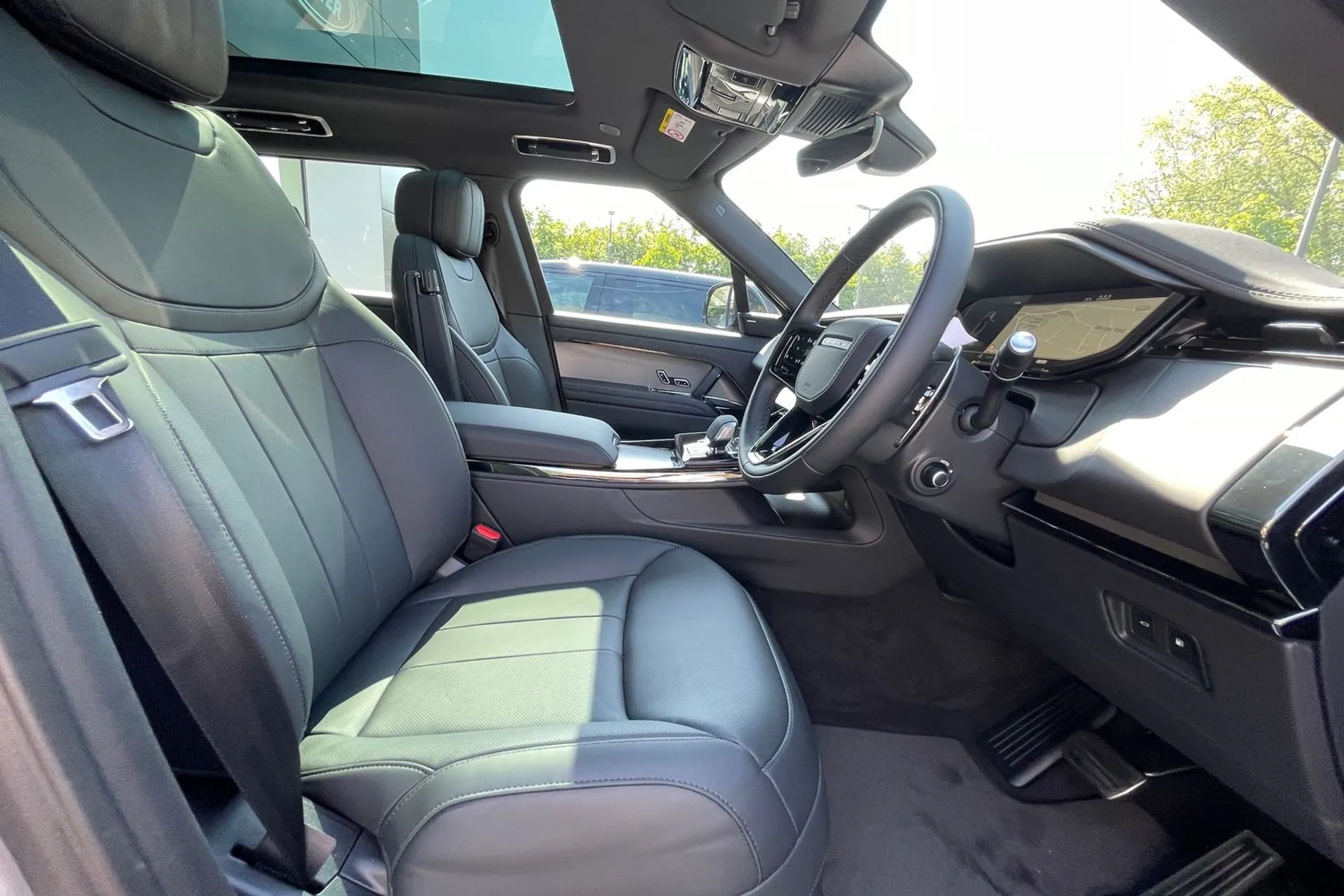 LAND ROVER RANGE ROVER SPORT thumbnail image number 9