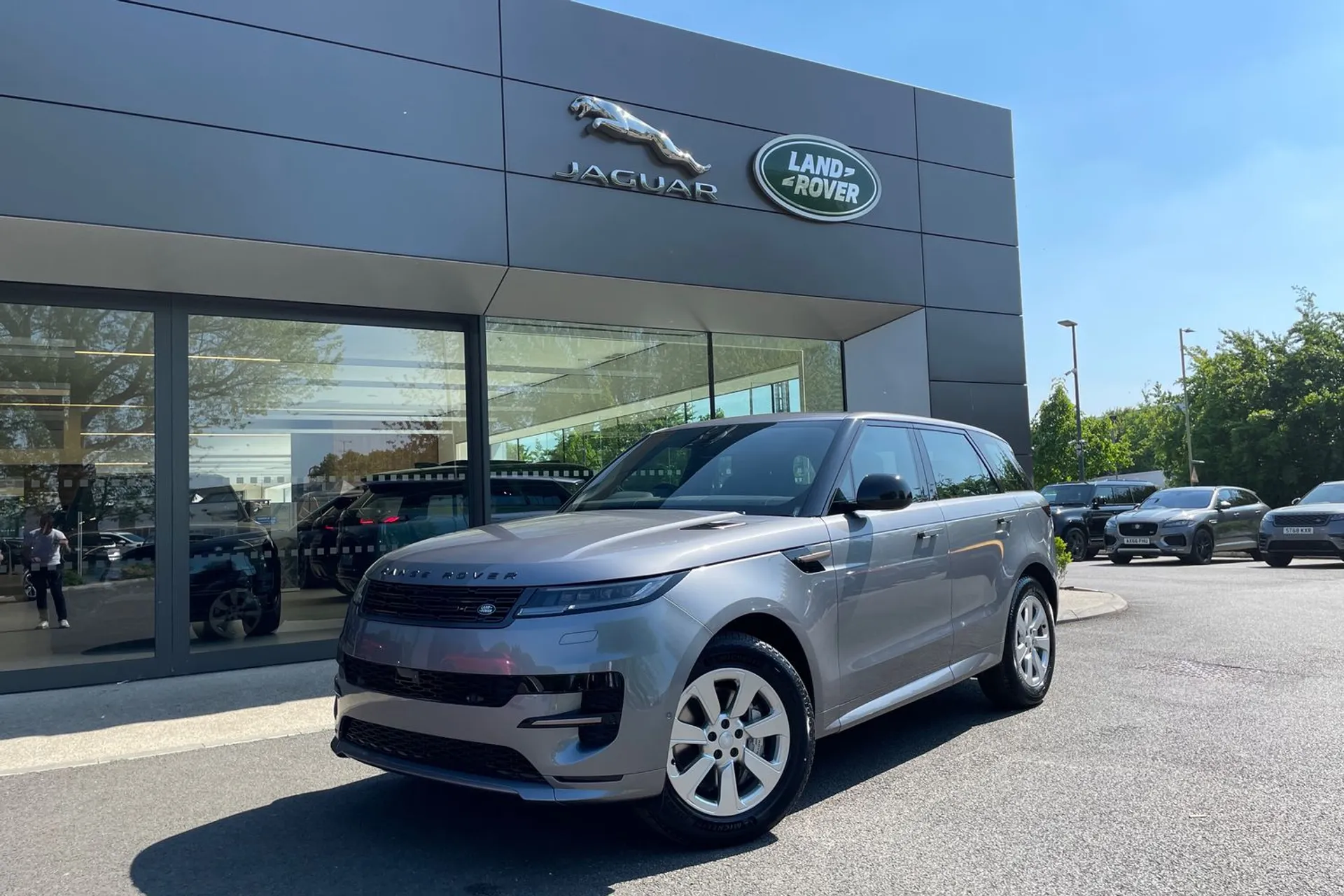 LAND ROVER RANGE ROVER SPORT thumbnail image number 26