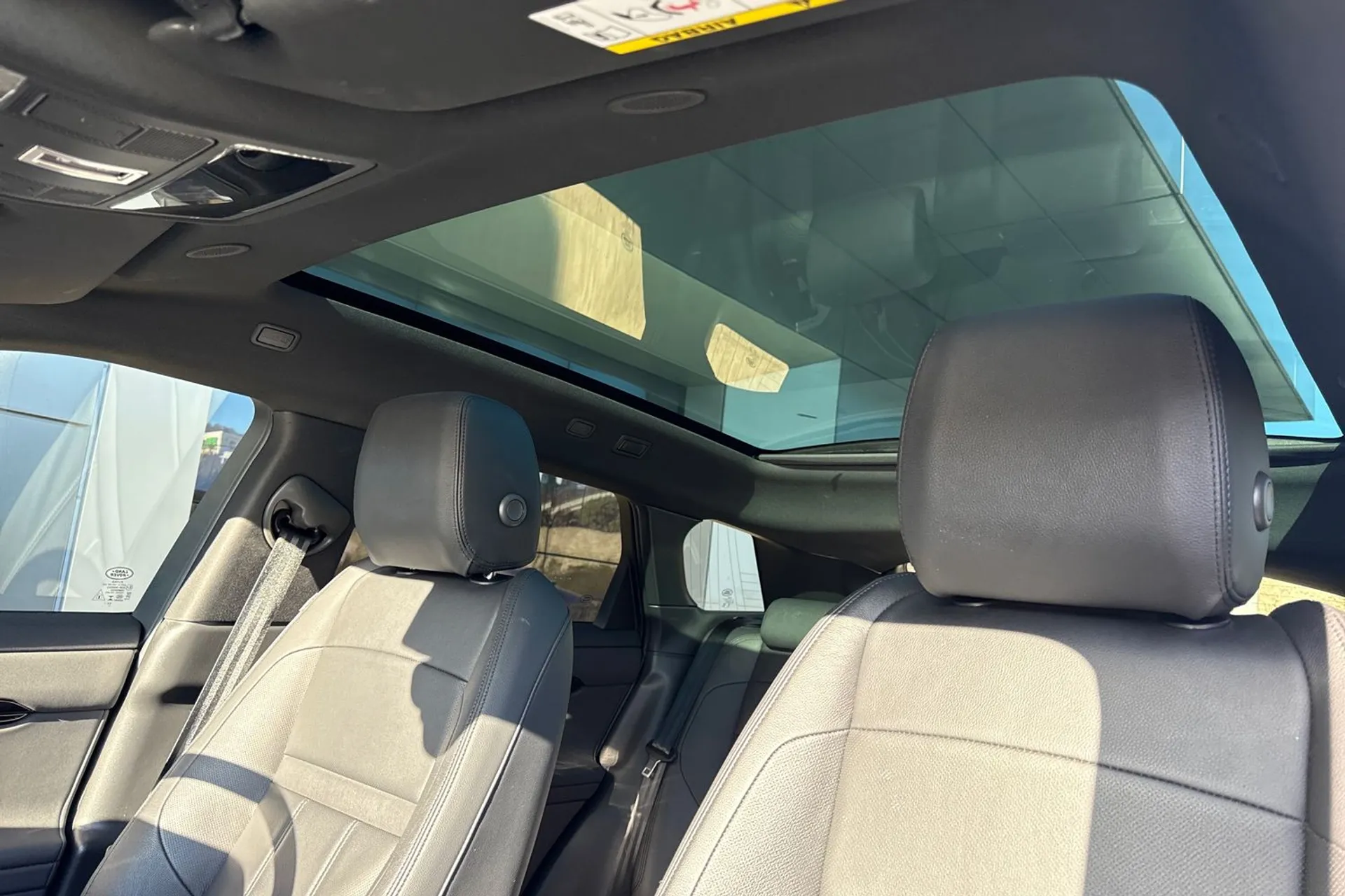 LAND ROVER RANGE ROVER EVOQUE thumbnail image number 50