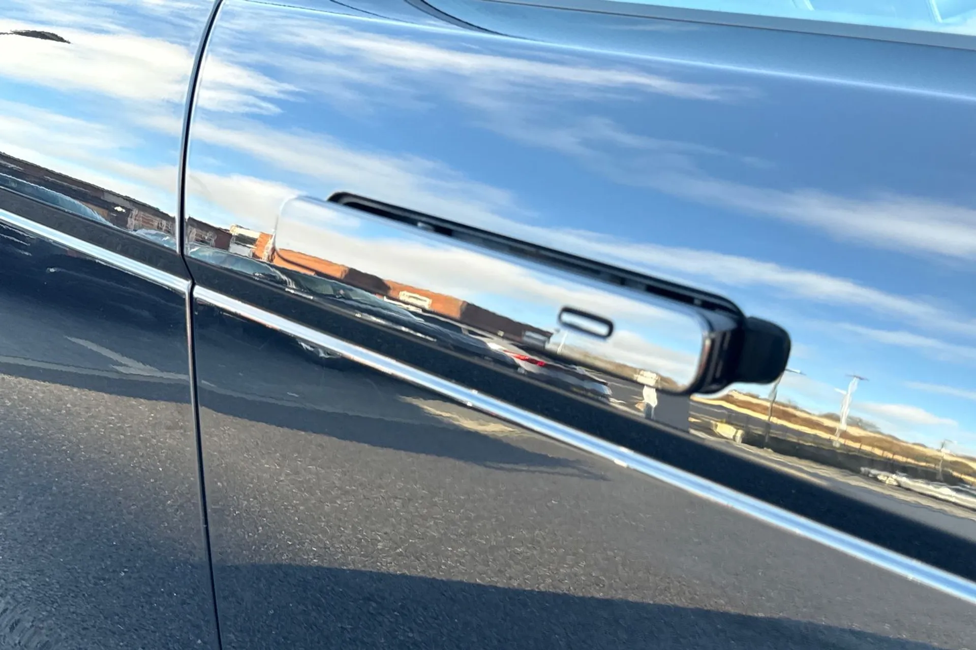 LAND ROVER RANGE ROVER EVOQUE thumbnail image number 32