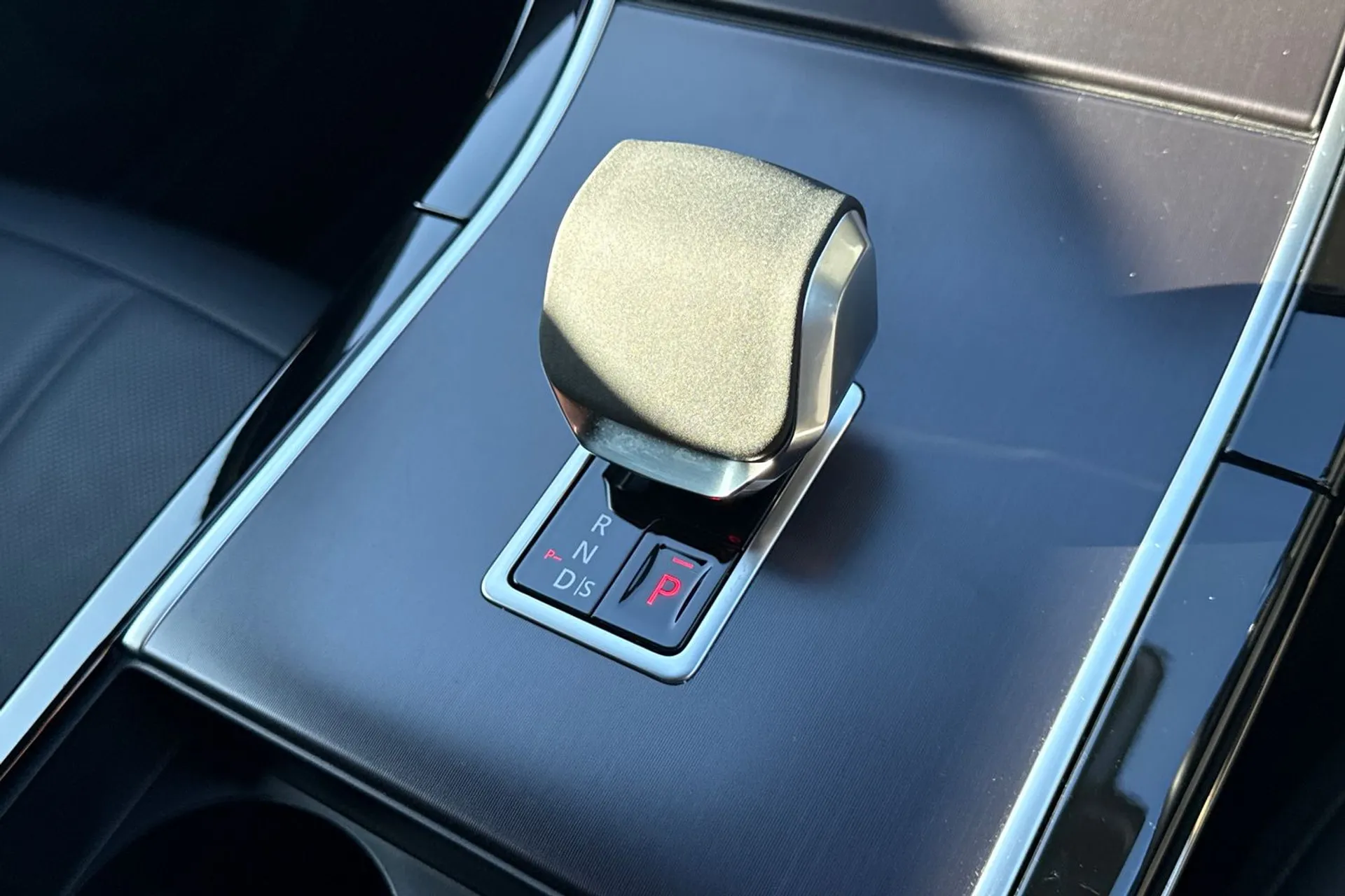 LAND ROVER RANGE ROVER EVOQUE thumbnail image number 54