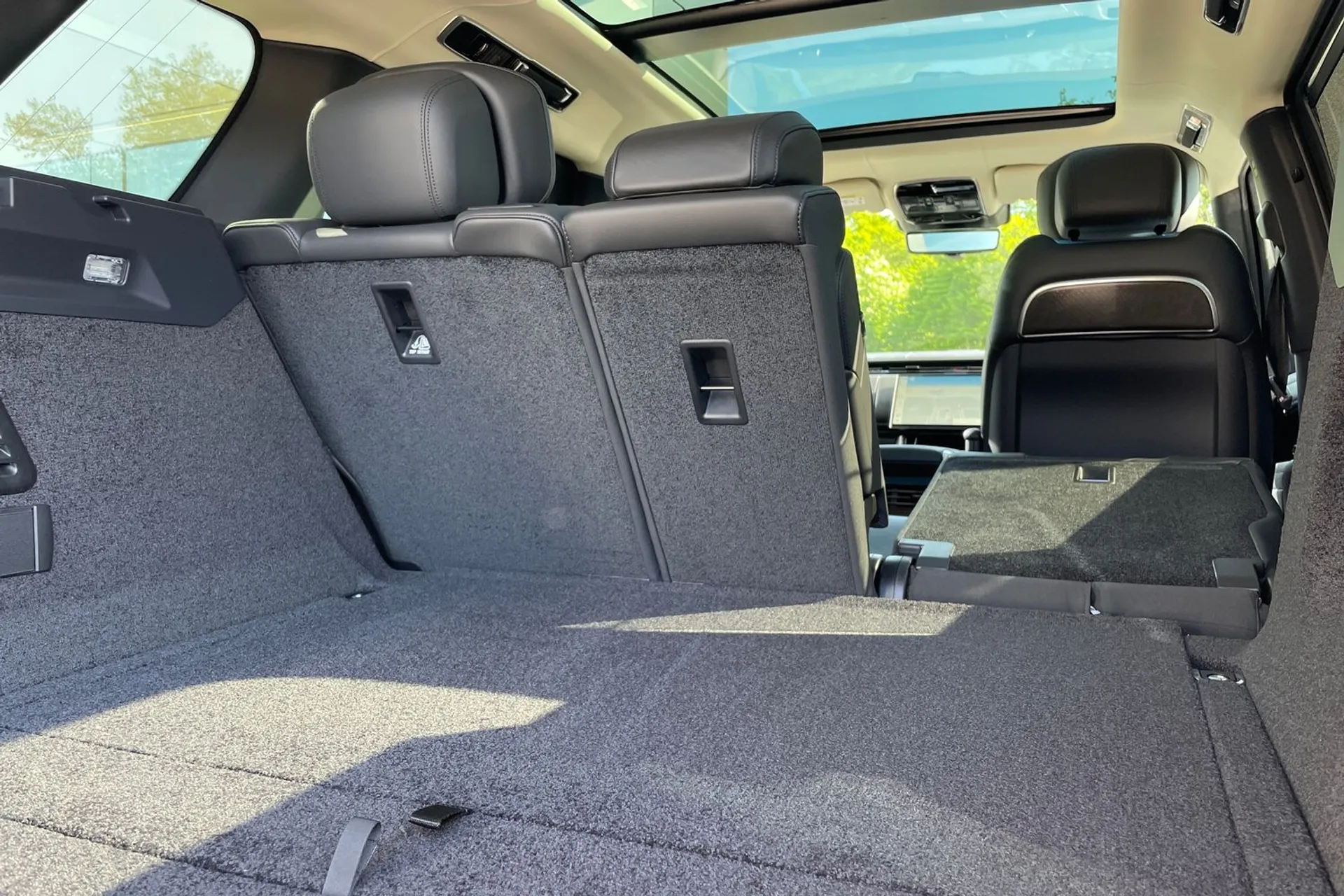 LAND ROVER RANGE ROVER thumbnail image number 32