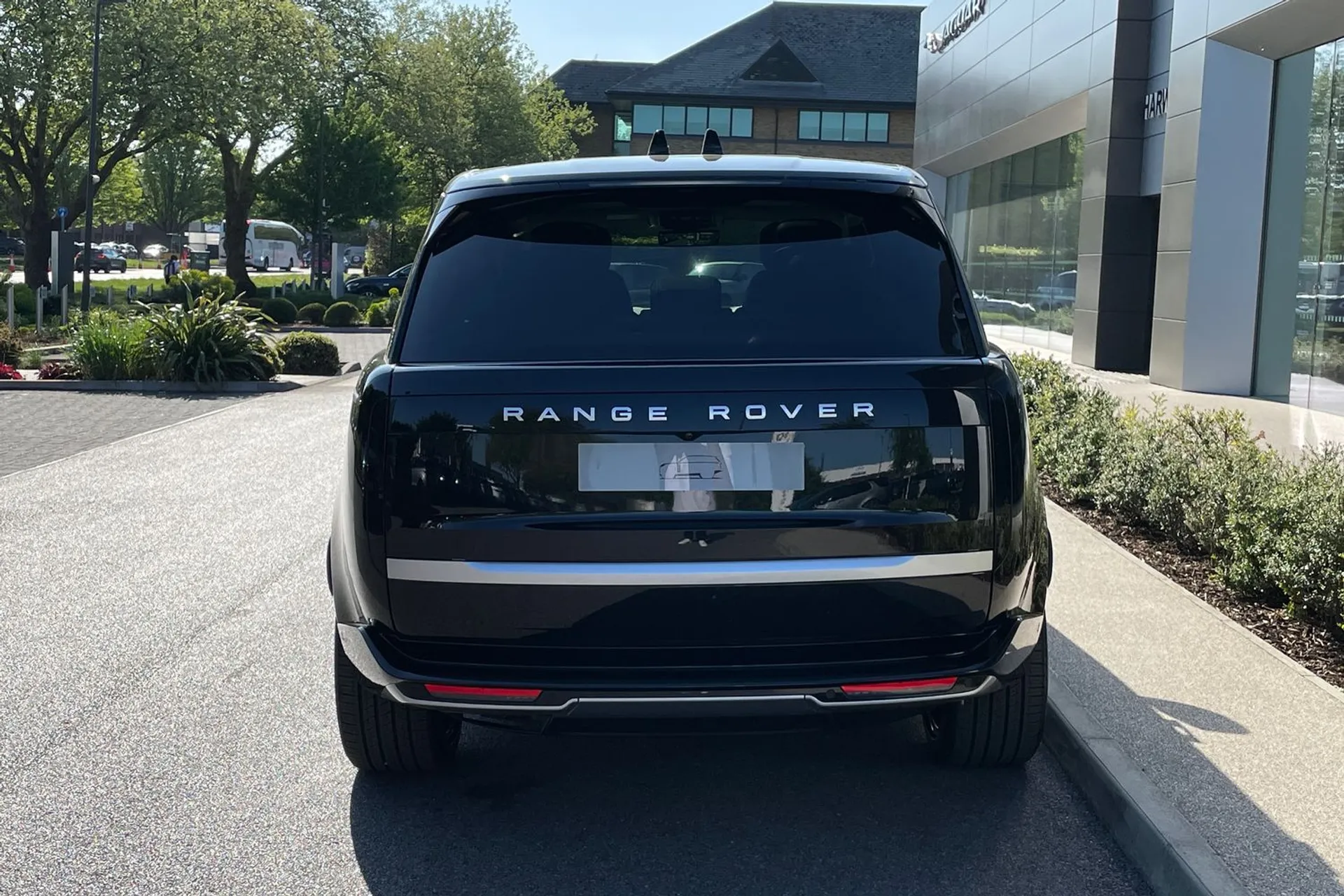 LAND ROVER RANGE ROVER thumbnail image number 12