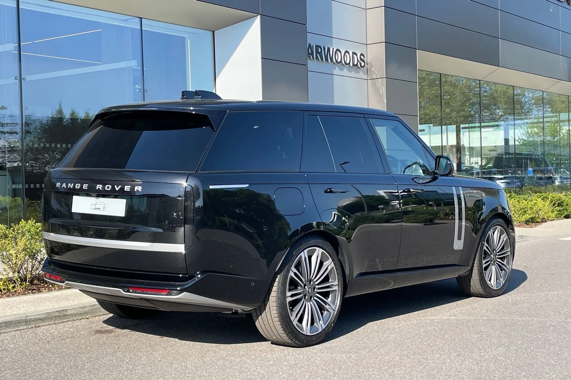 LAND ROVER RANGE ROVER thumbnail image number 11