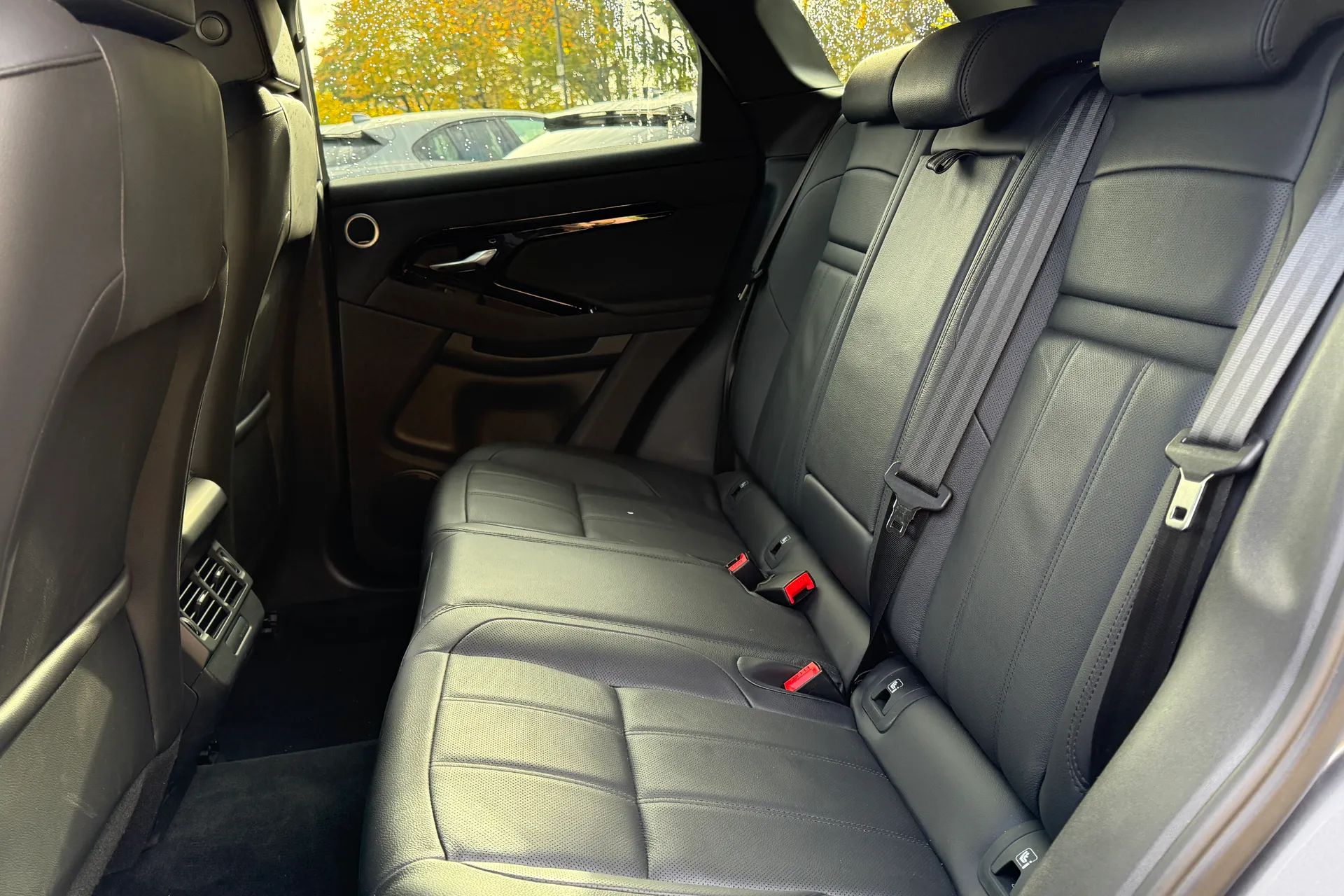 LAND ROVER RANGE ROVER EVOQUE thumbnail image number 42