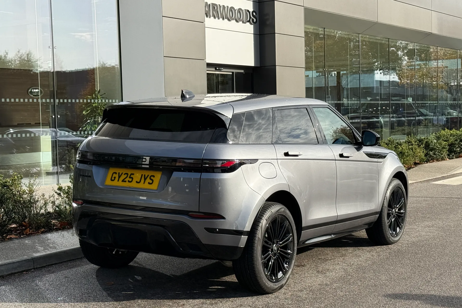 LAND ROVER RANGE ROVER EVOQUE thumbnail image number 11
