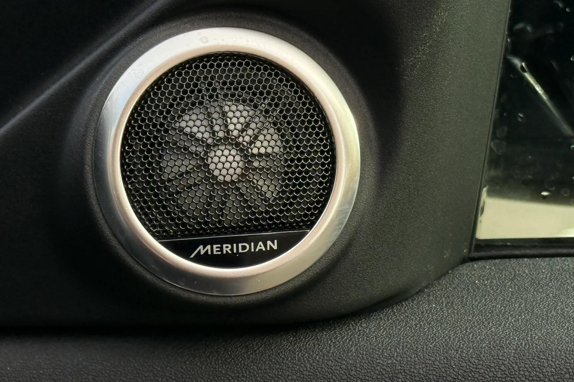 LAND ROVER RANGE ROVER EVOQUE thumbnail image number 46