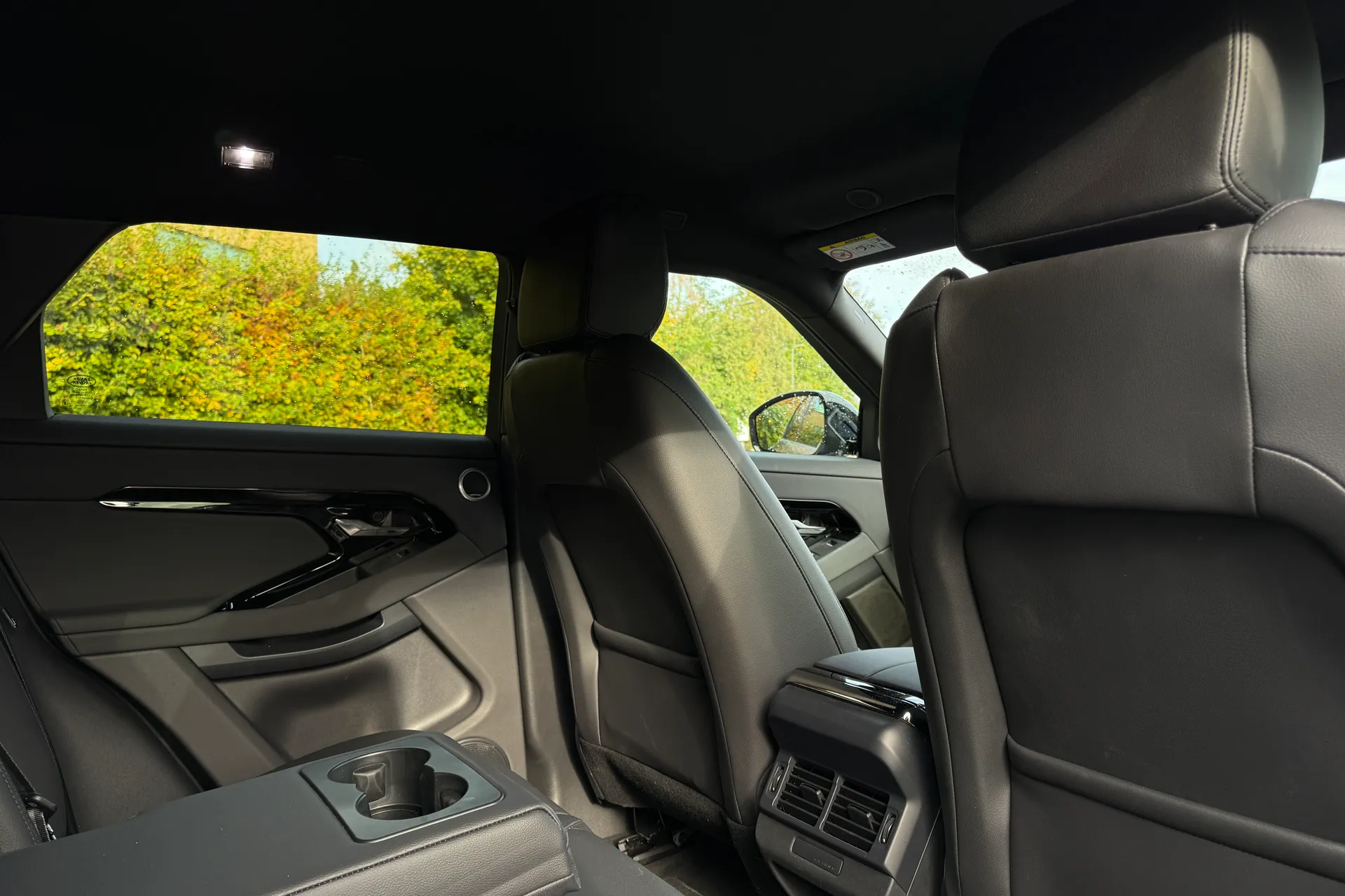 LAND ROVER RANGE ROVER EVOQUE thumbnail image number 33