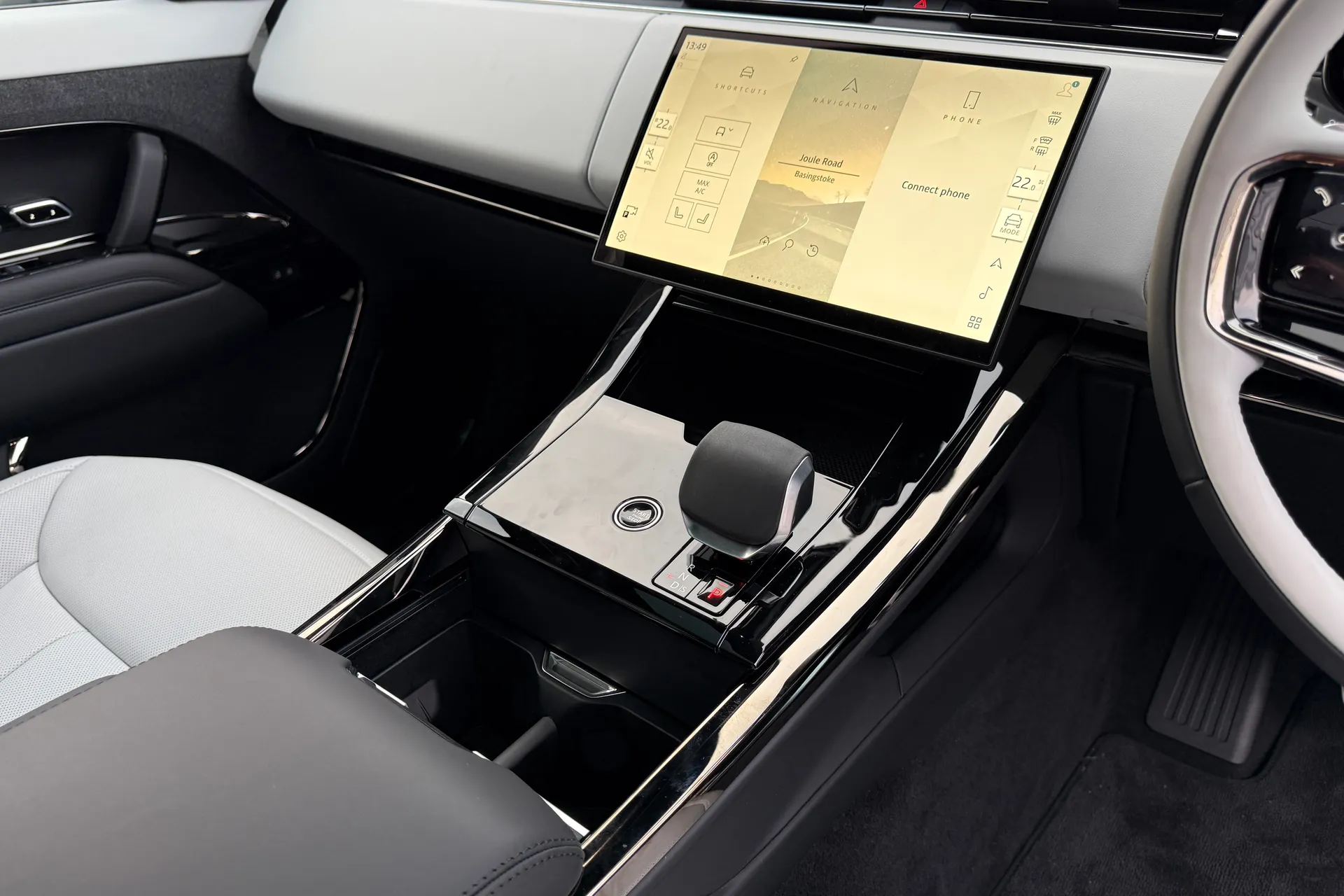 LAND ROVER RANGE ROVER SPORT thumbnail image number 13