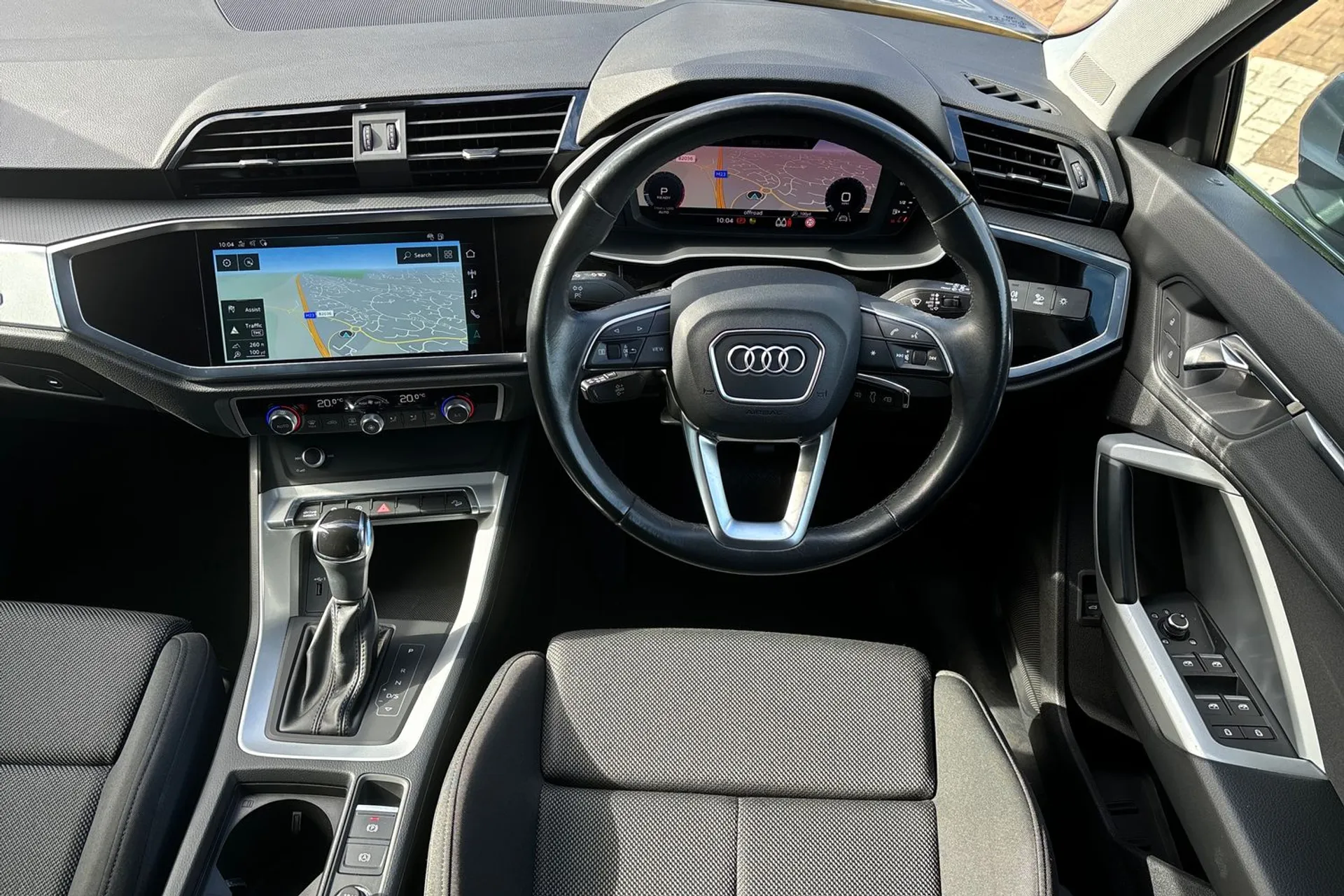 Audi Q3 thumbnail image number 34