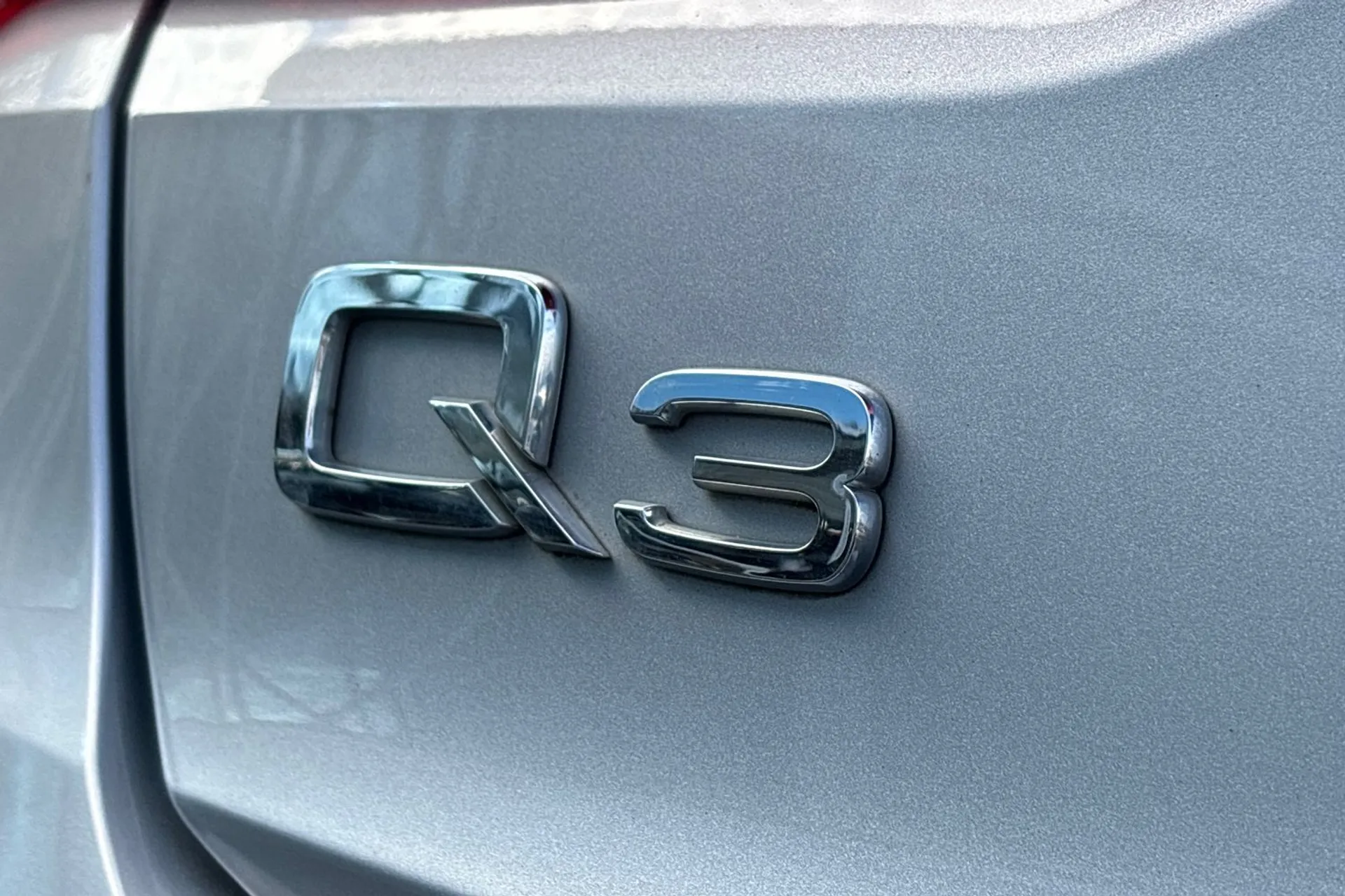 Audi Q3 thumbnail image number 48