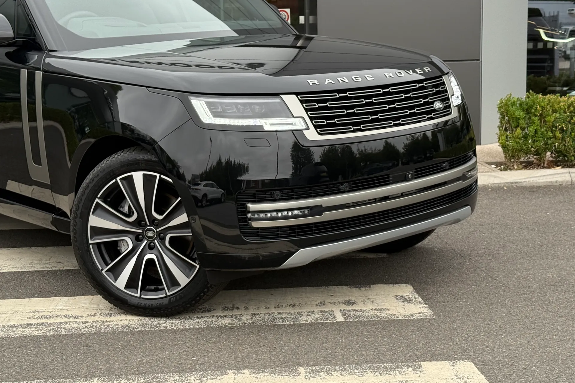 LAND ROVER RANGE ROVER thumbnail image number 33