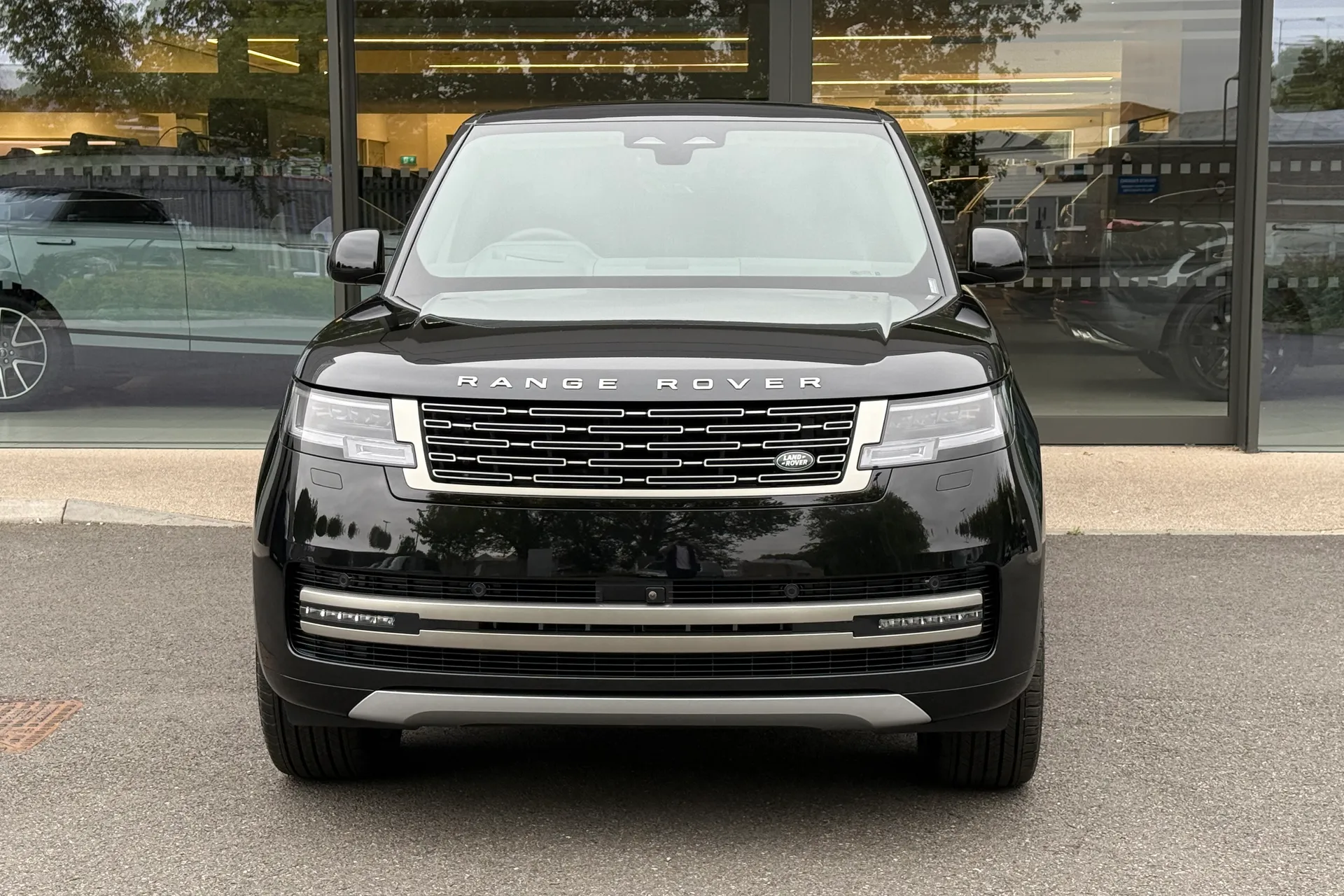 LAND ROVER RANGE ROVER thumbnail image number 6