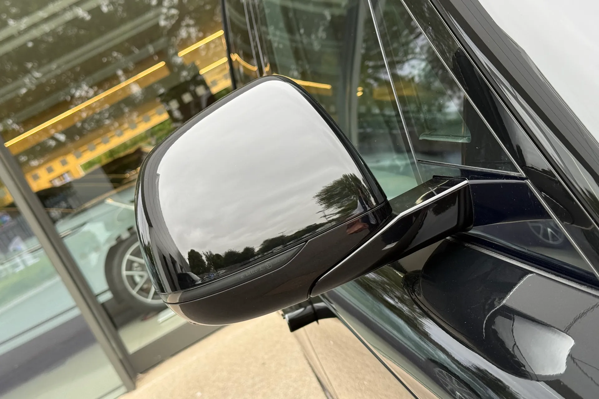 LAND ROVER RANGE ROVER thumbnail image number 59