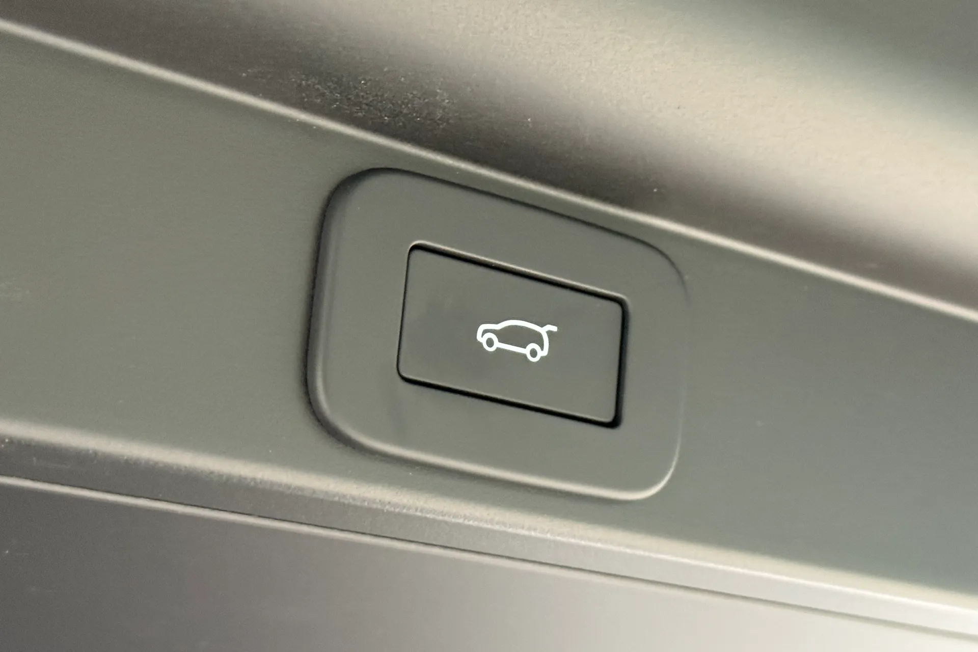 LAND ROVER RANGE ROVER thumbnail image number 46