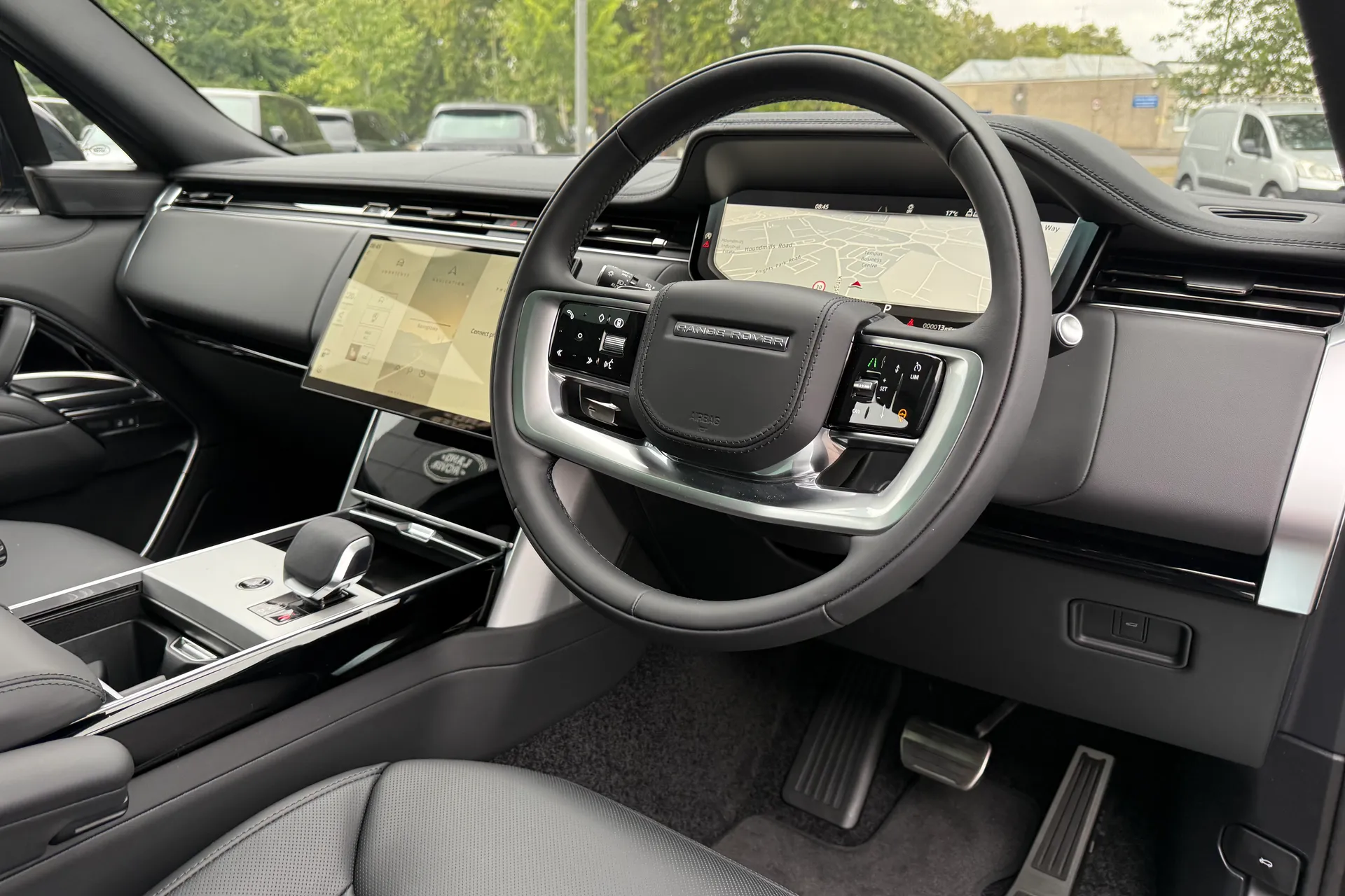 LAND ROVER RANGE ROVER thumbnail image number 34