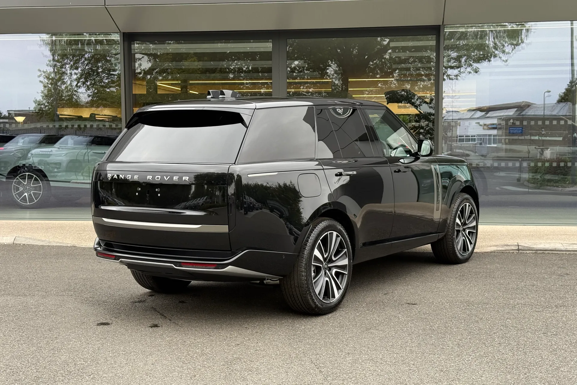 LAND ROVER RANGE ROVER thumbnail image number 7