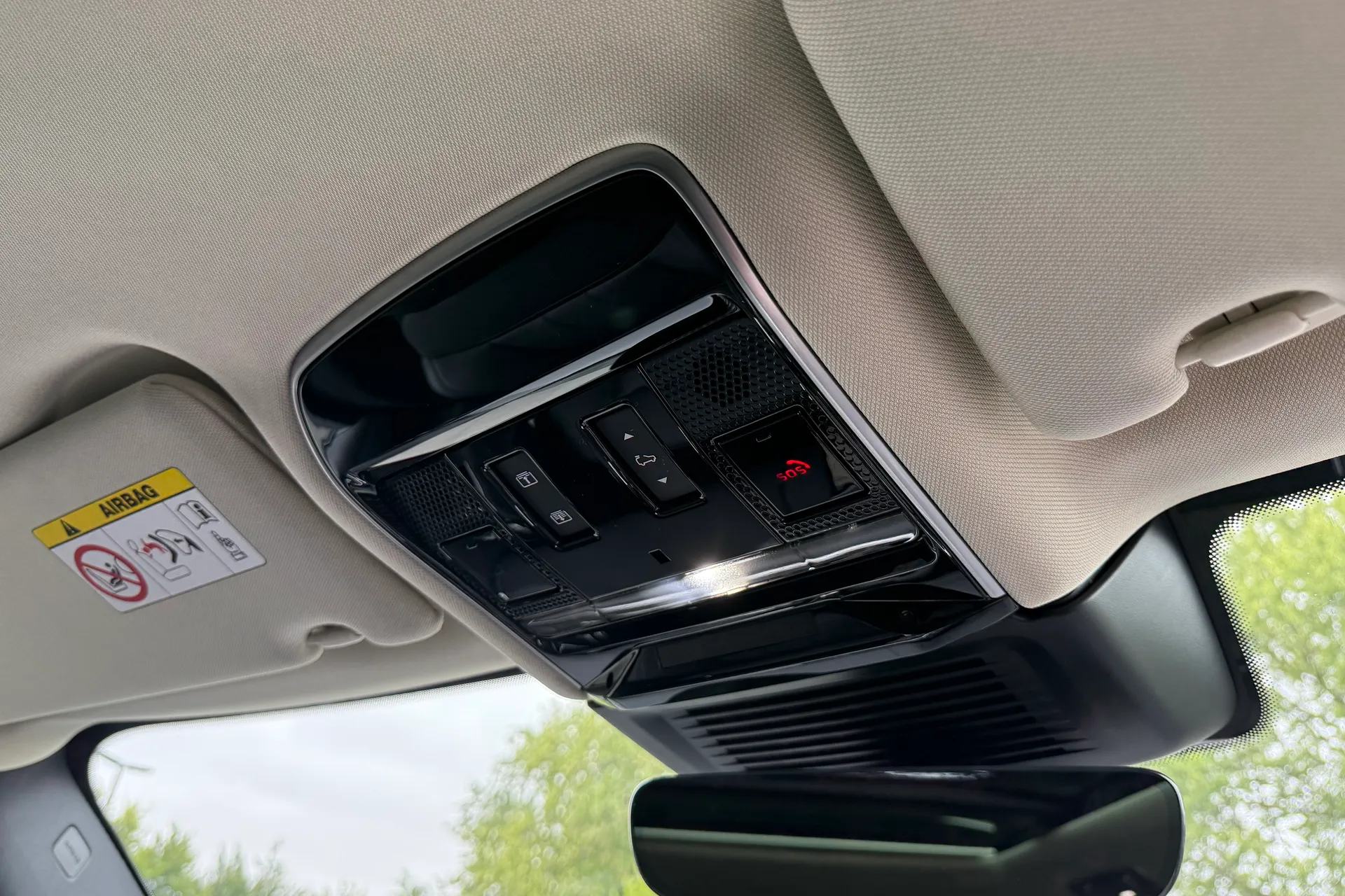 LAND ROVER RANGE ROVER thumbnail image number 58