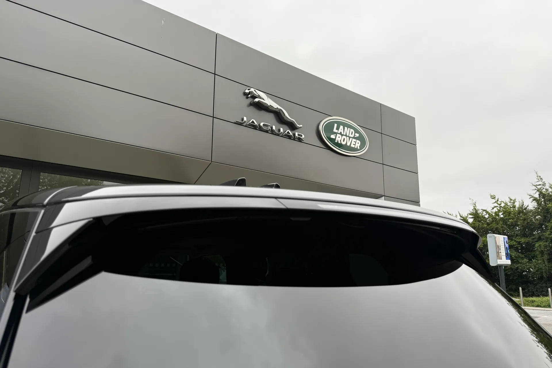 LAND ROVER RANGE ROVER thumbnail image number 35