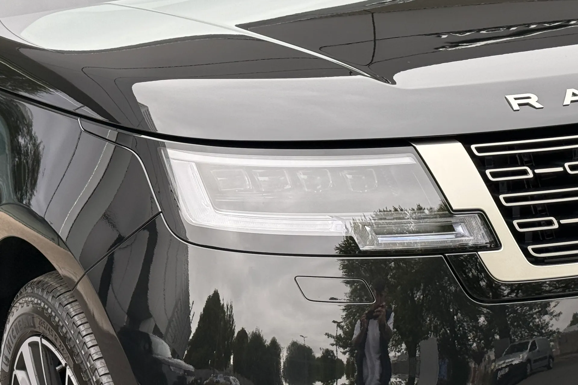 LAND ROVER RANGE ROVER thumbnail image number 60