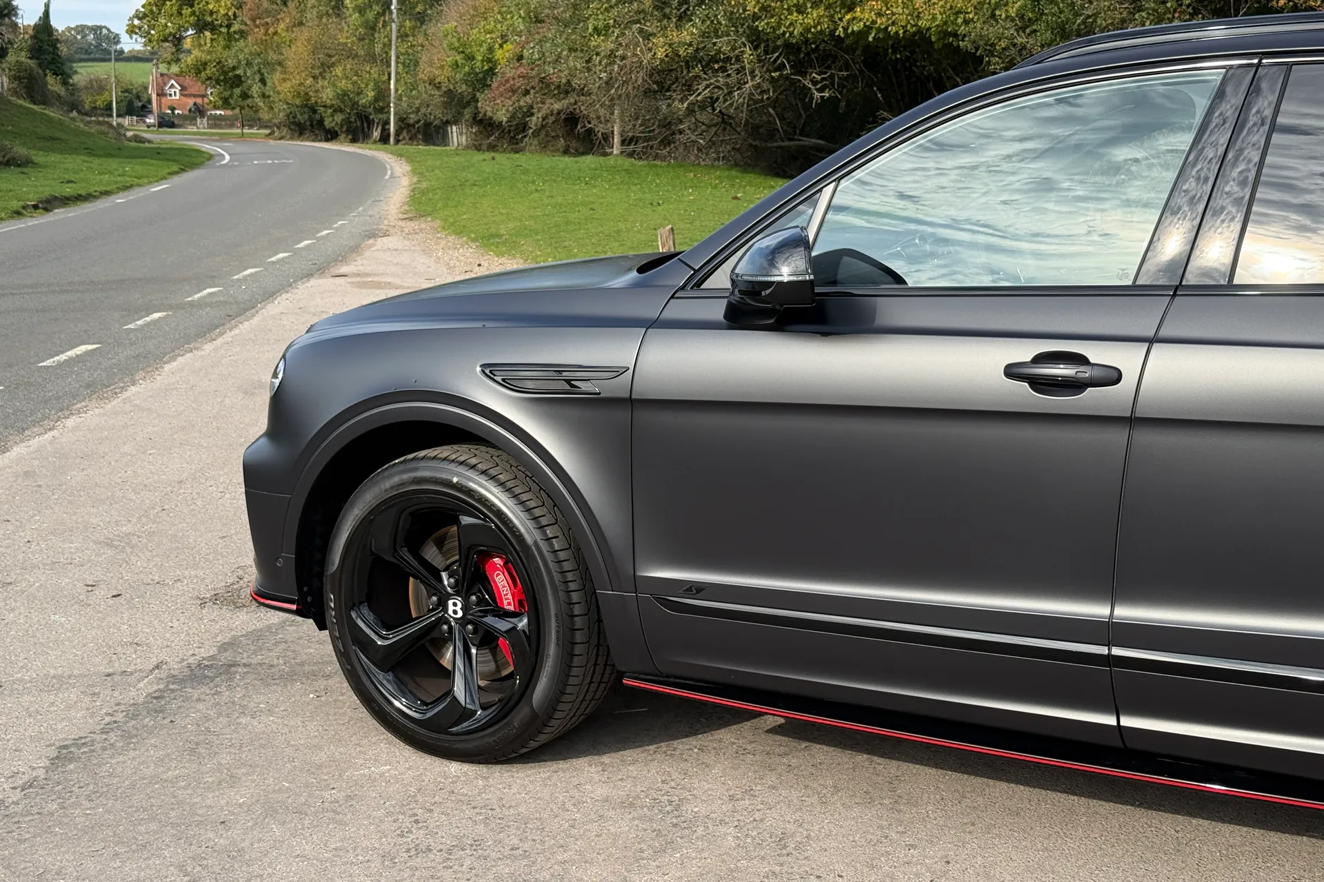 Bentley BENTAYGA thumbnail image number 33