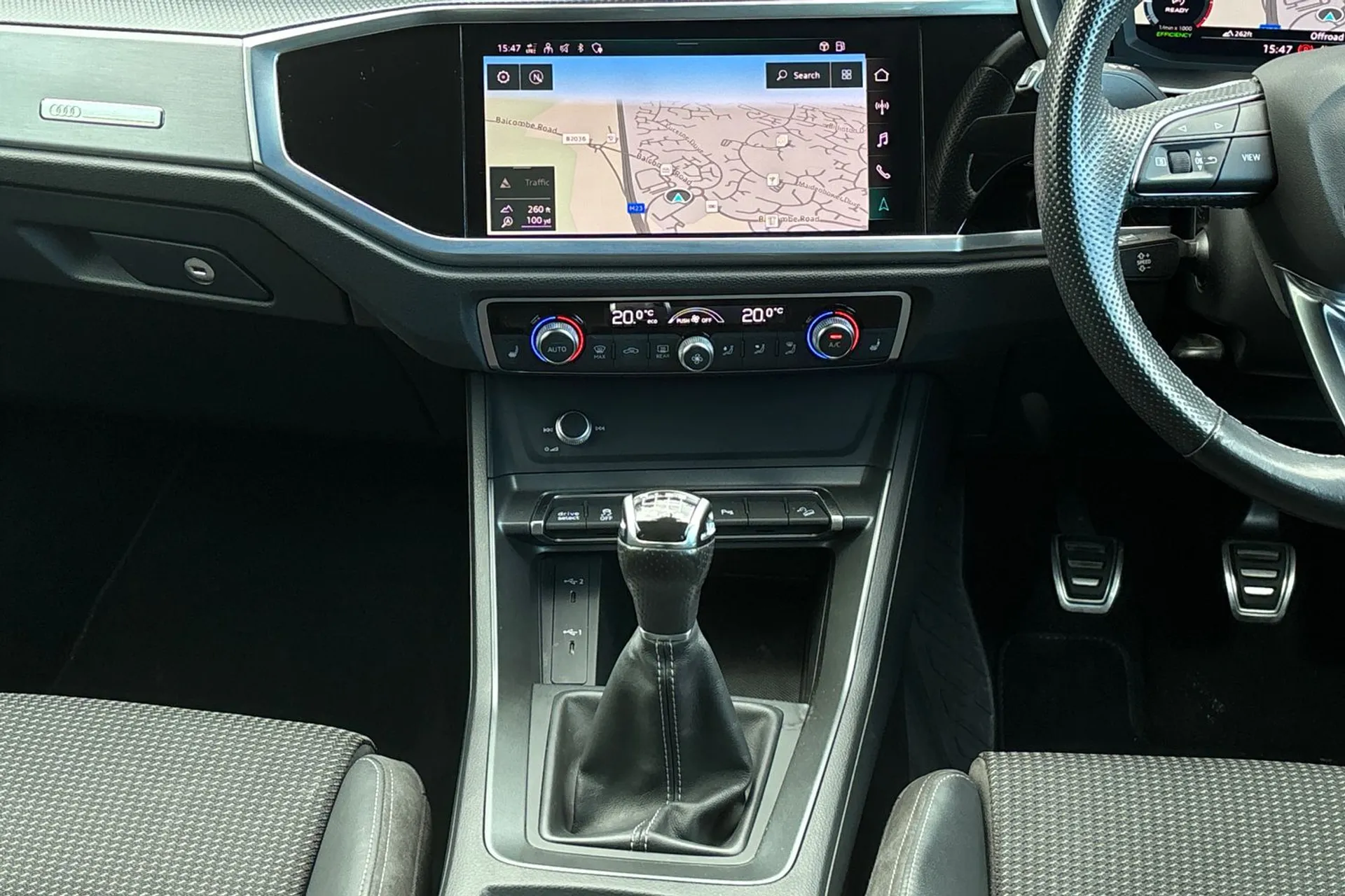 Audi Q3 thumbnail image number 36