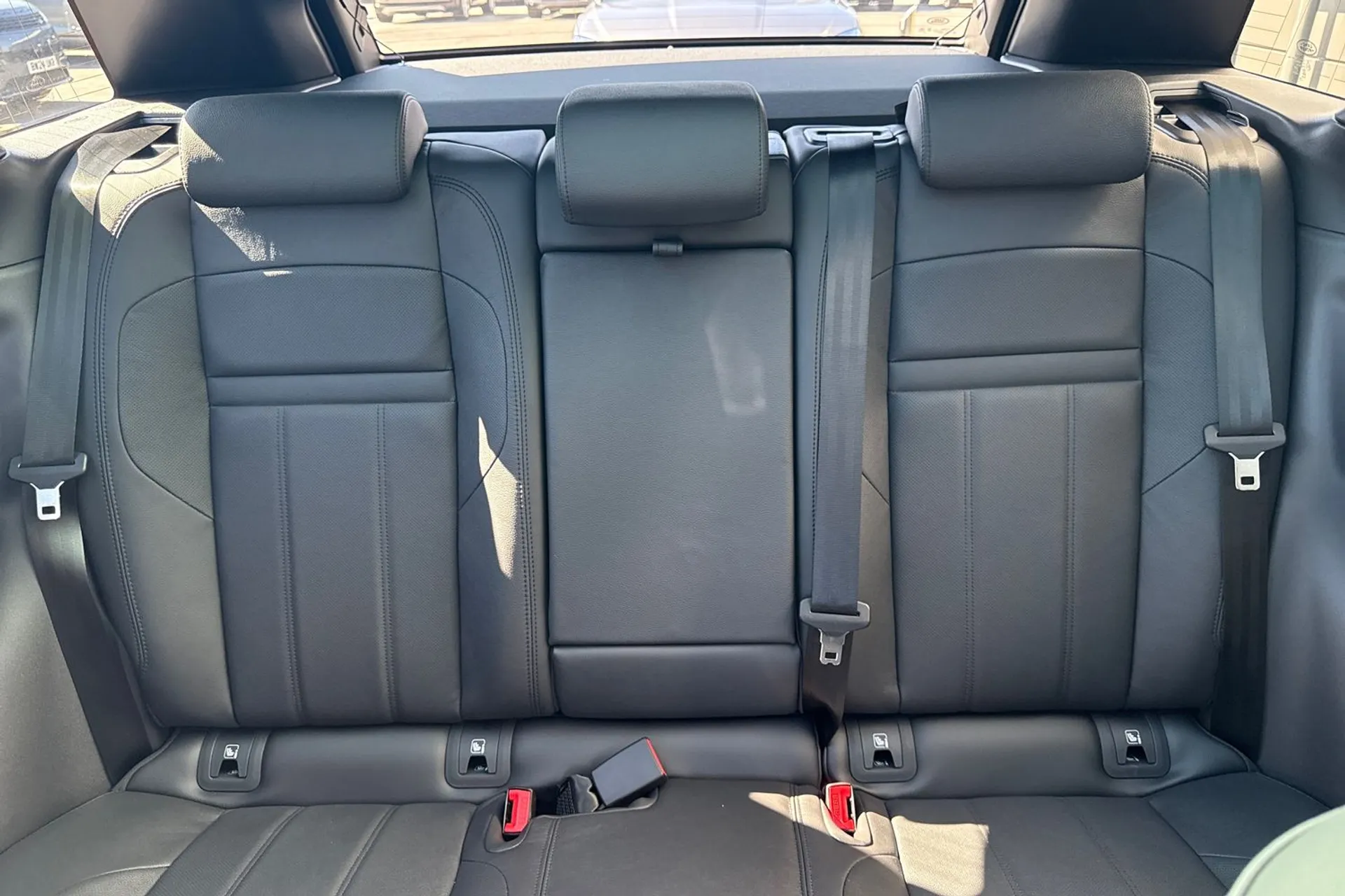 LAND ROVER RANGE ROVER EVOQUE thumbnail image number 38