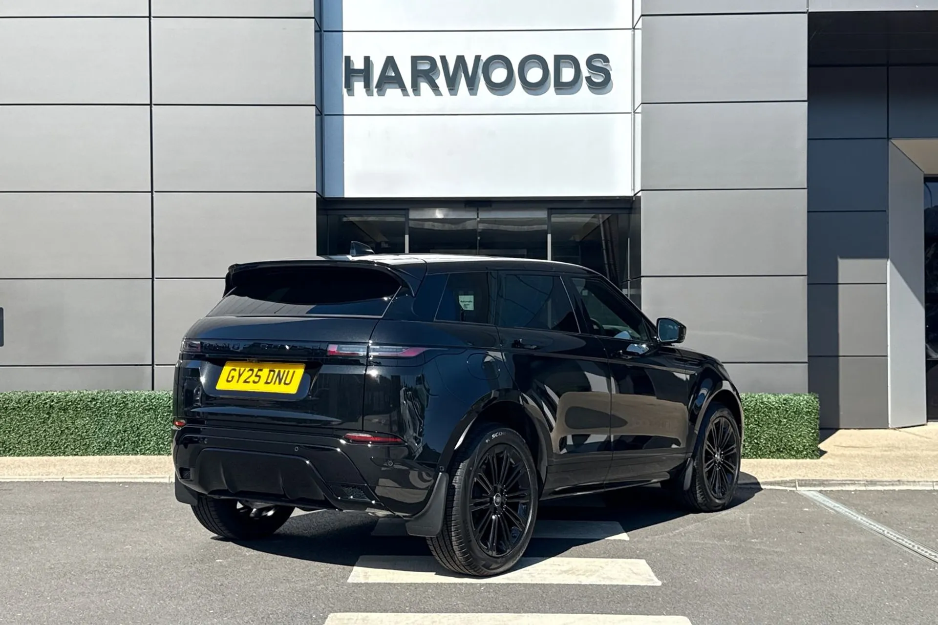 LAND ROVER RANGE ROVER EVOQUE thumbnail image number 6