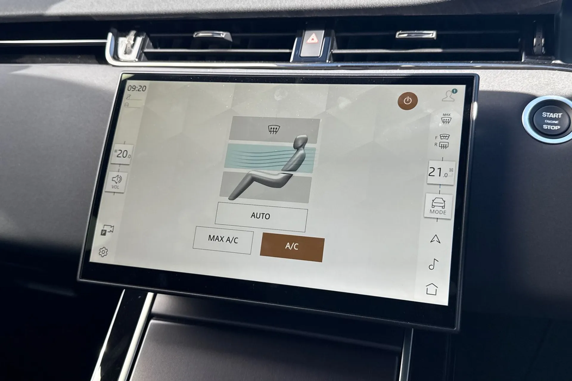 LAND ROVER RANGE ROVER EVOQUE thumbnail image number 45